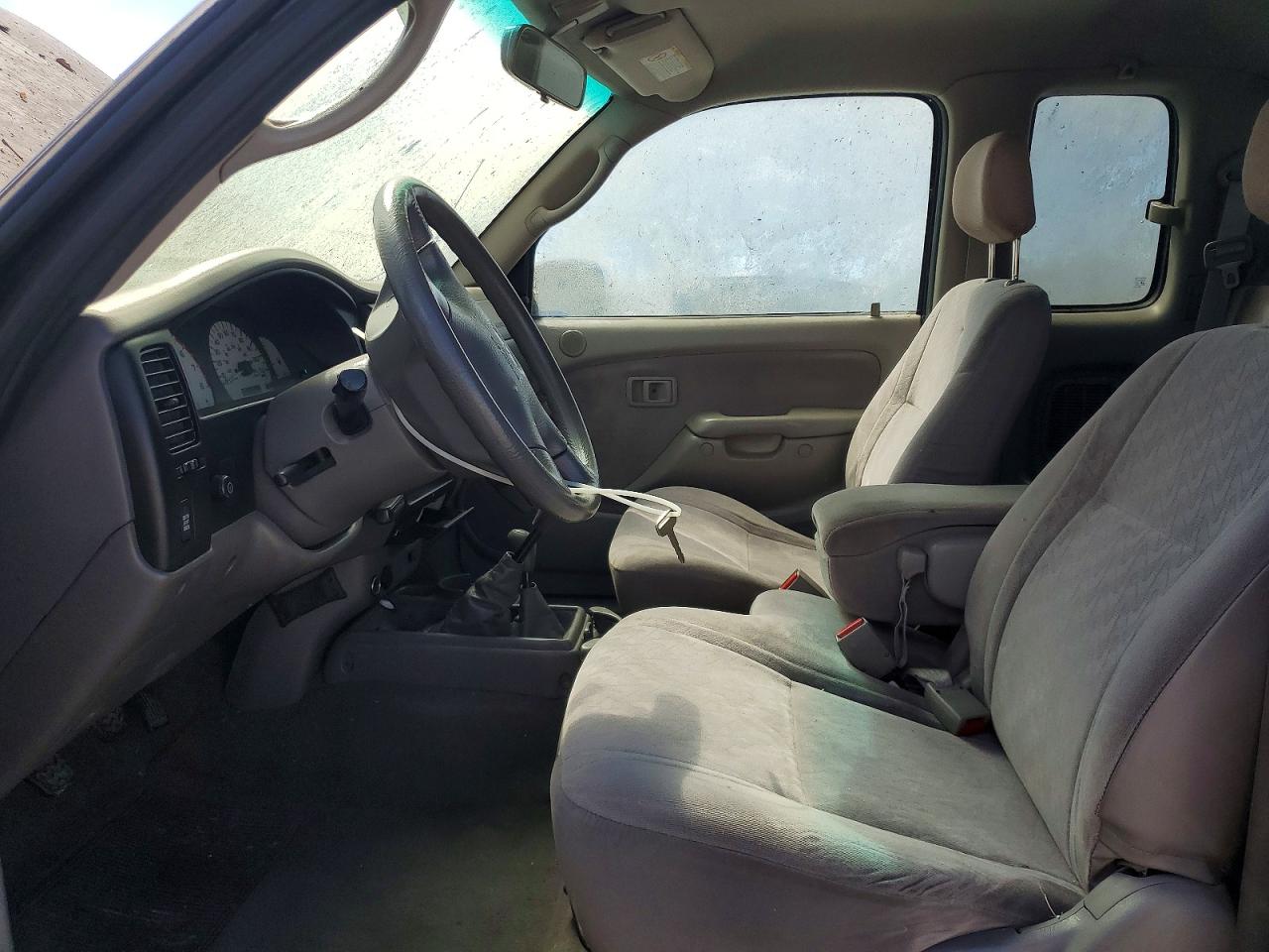 2002 Toyota Tacoma Base Black vin: 5TEWM72NX2Z139362