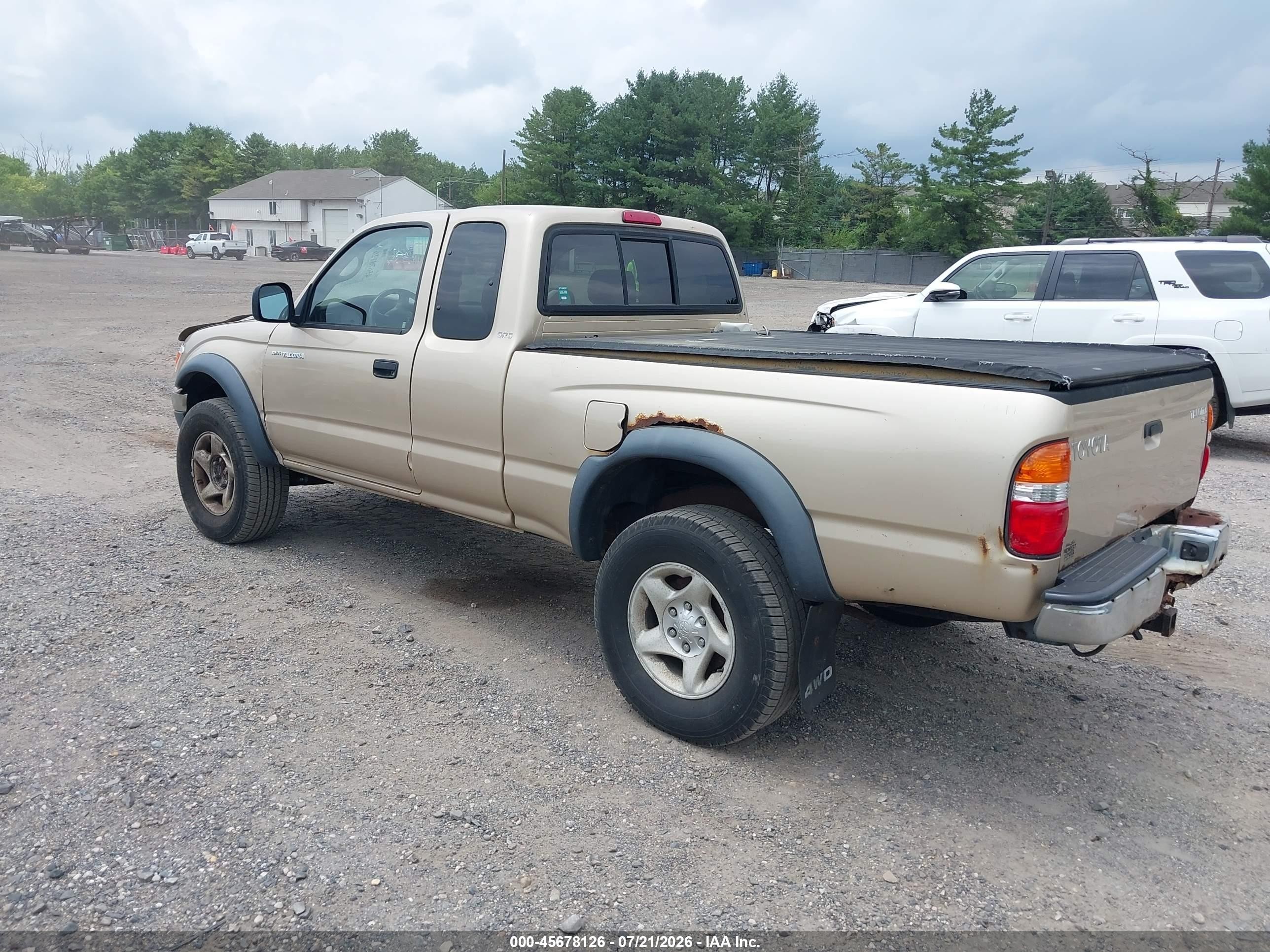 2003 Toyota Tacoma   Beige vin: 5TEWM72NX3Z173111