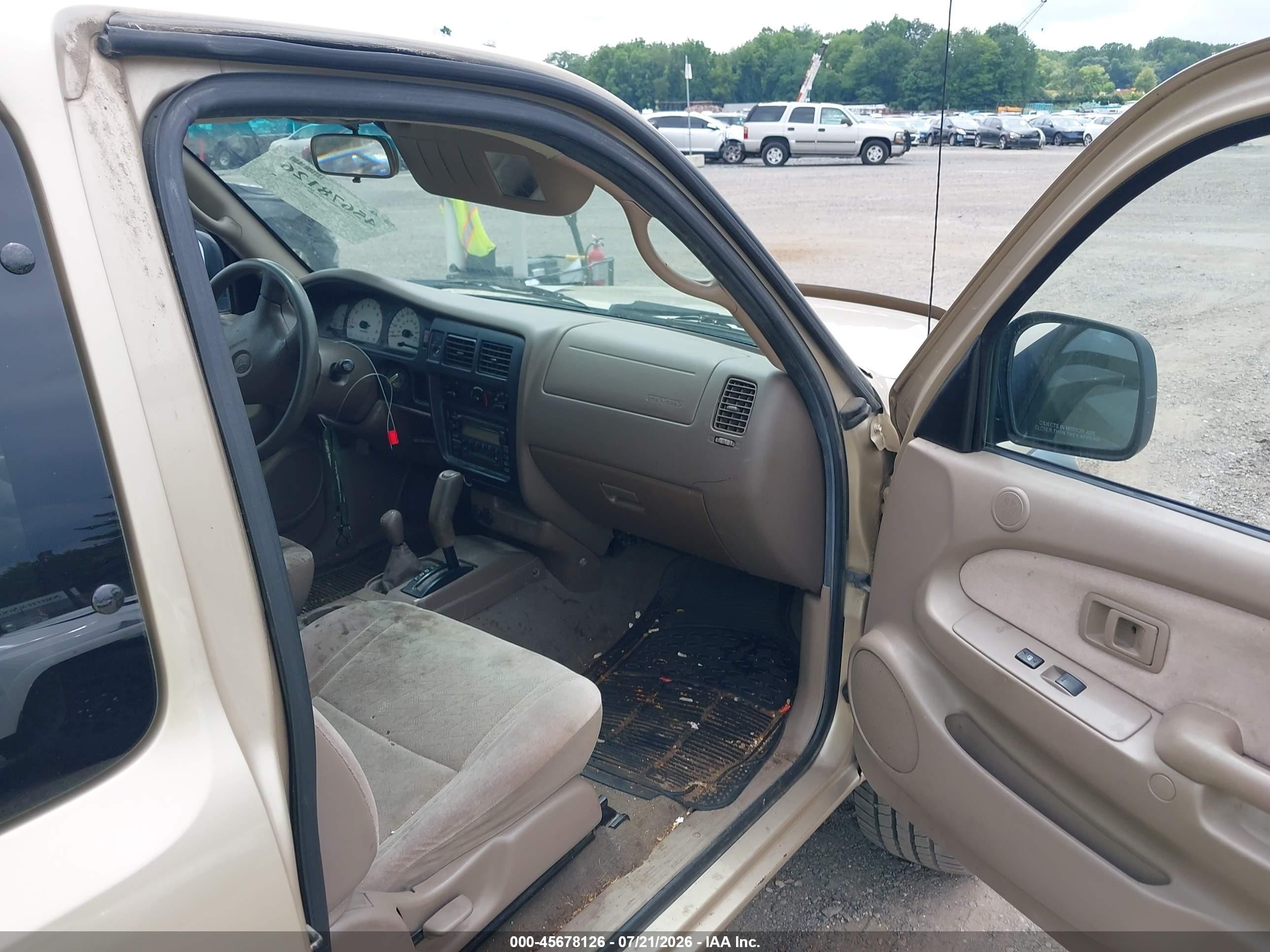 2003 Toyota Tacoma   Beige vin: 5TEWM72NX3Z173111