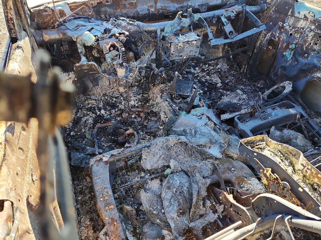 2004 Toyota Tacoma Base Burn vin: 5TEWM72NX4Z407118