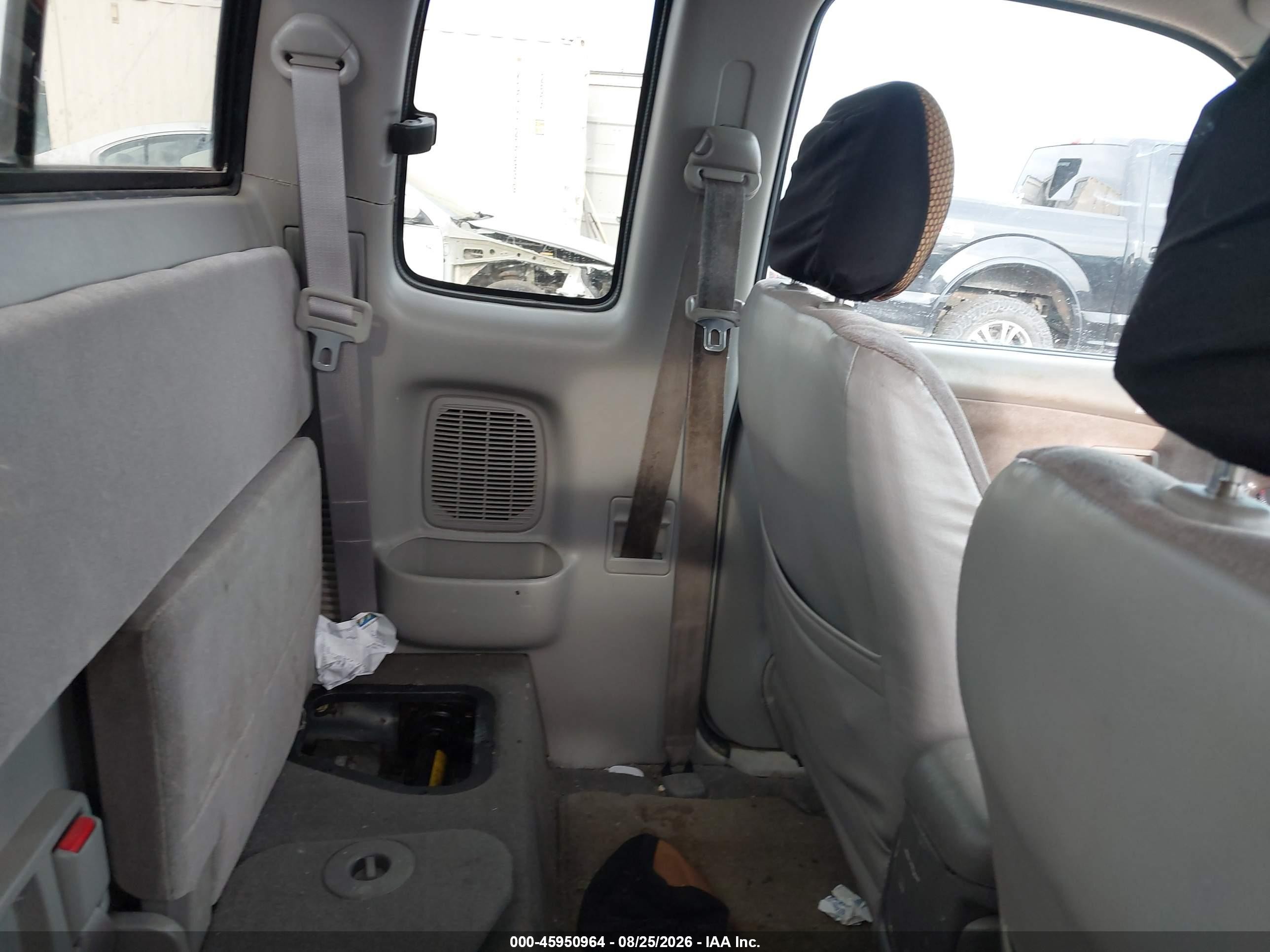 2001 Toyota Tacoma Base V6 Silver vin: 5TEWN72N01Z729629