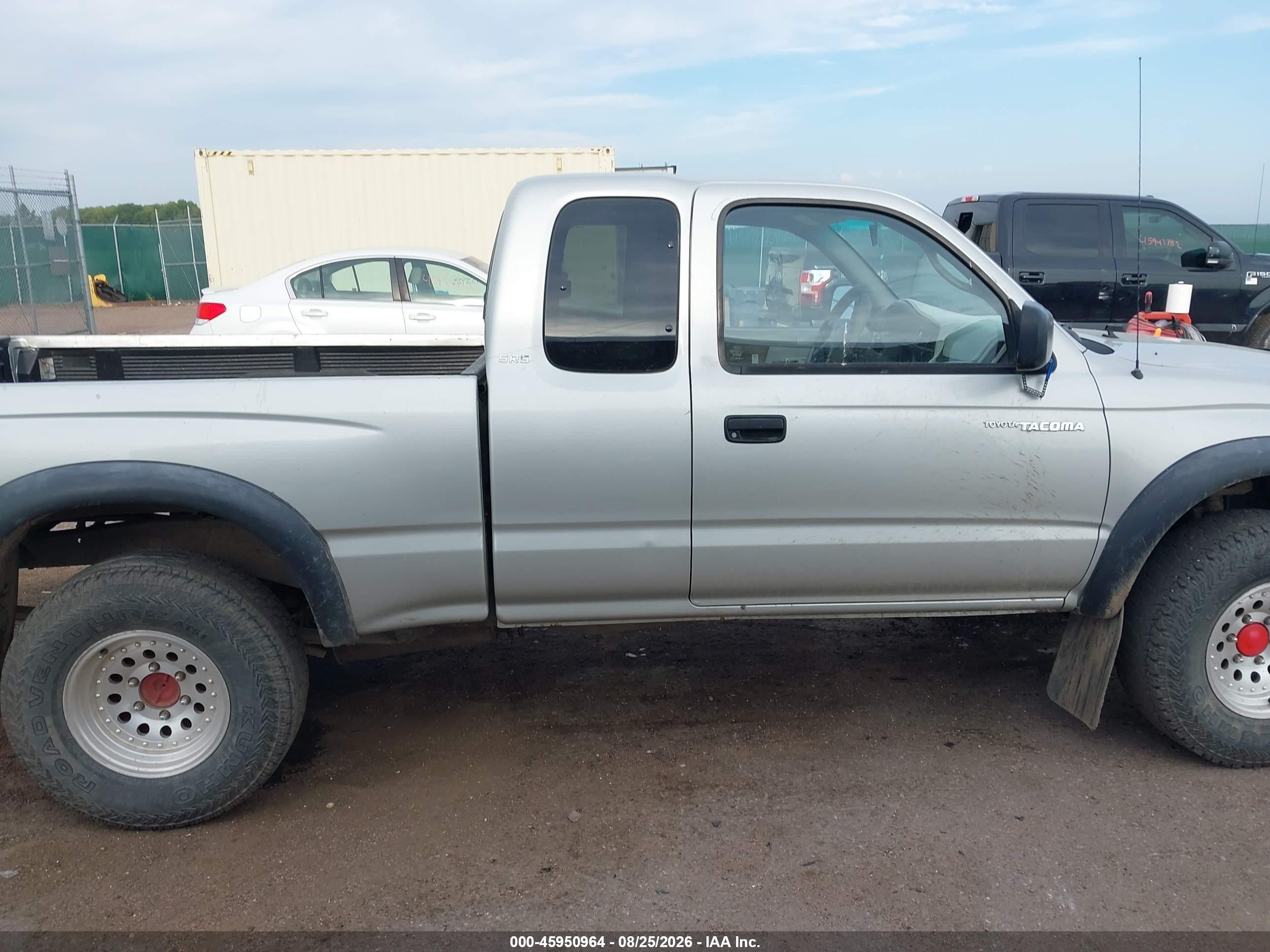 2001 Toyota Tacoma Base V6 Silver vin: 5TEWN72N01Z729629