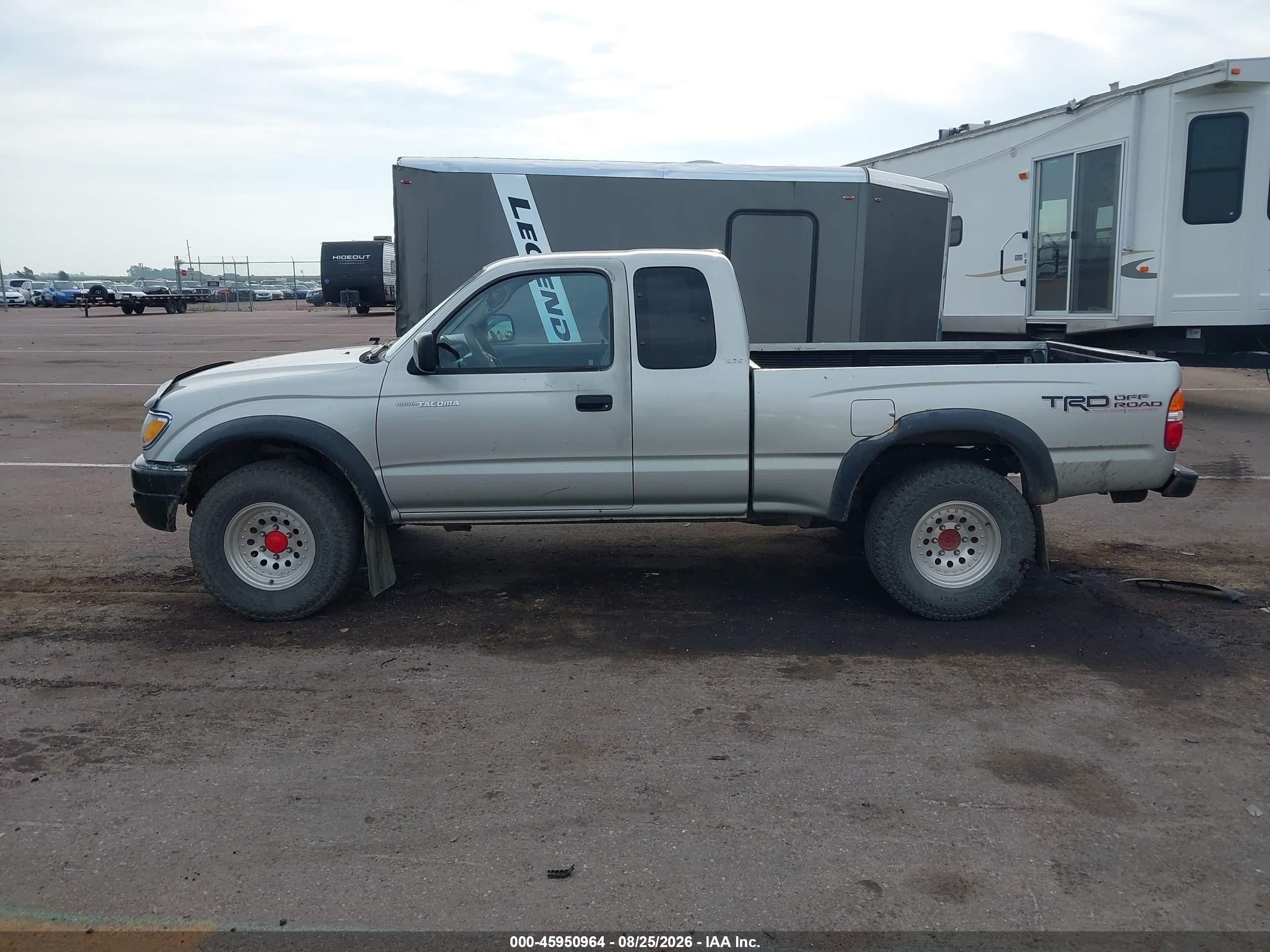 2001 Toyota Tacoma Base V6 Silver vin: 5TEWN72N01Z729629