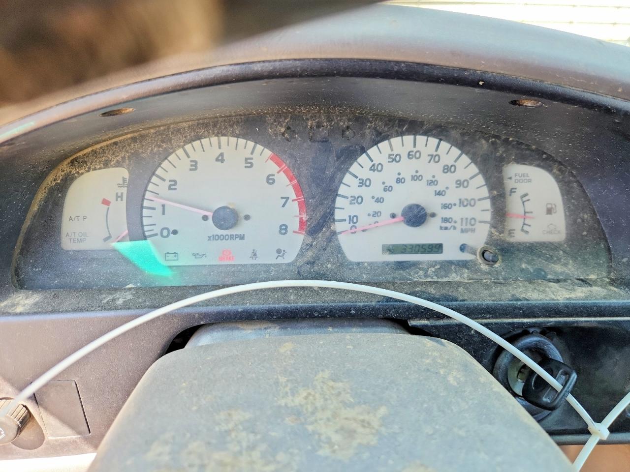 2001 Toyota Tacoma Xtracab Silver vin: 5TEWN72N01Z809609