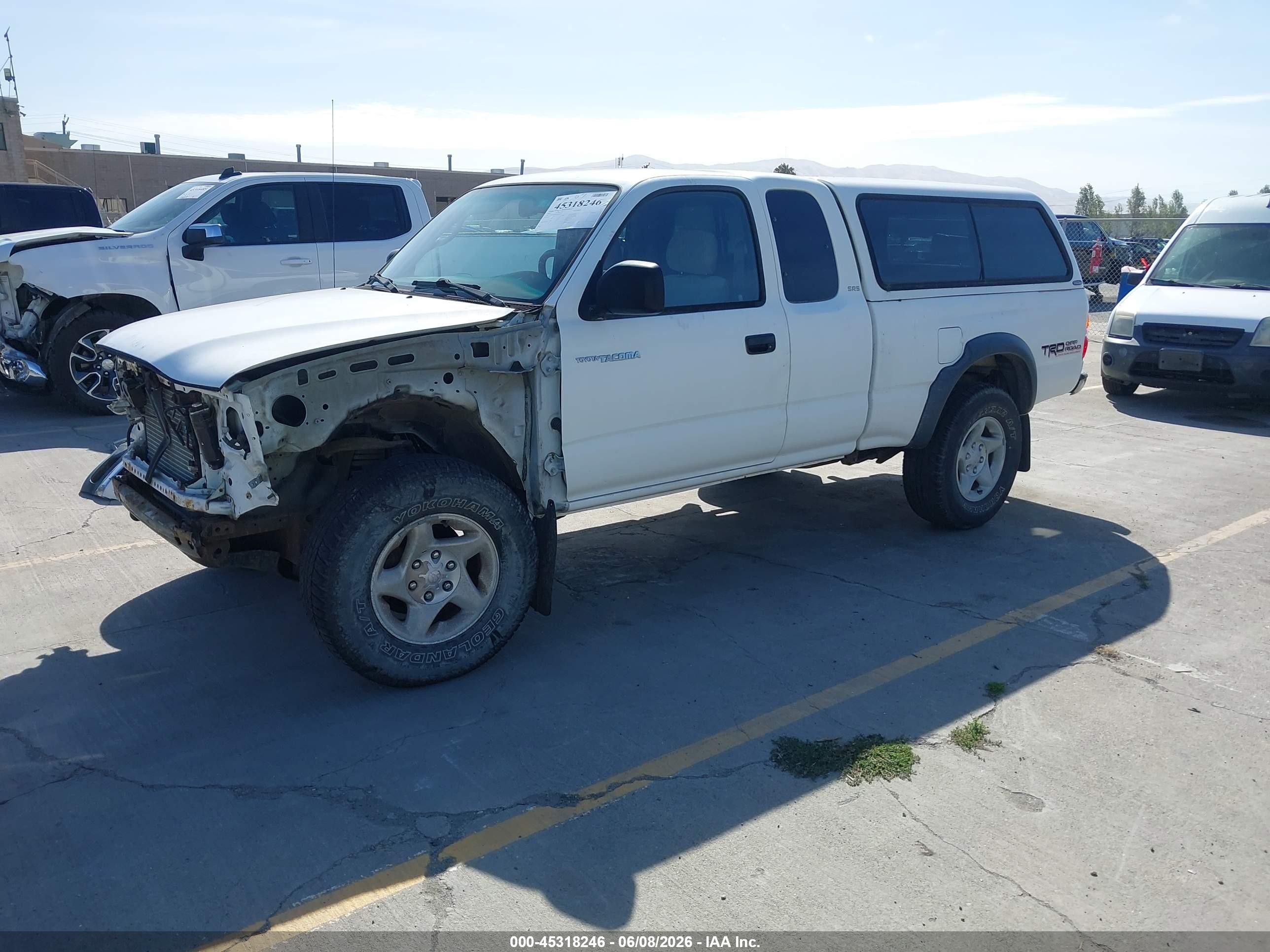 2002 Toyota Tacoma Base V6 White vin: 5TEWN72N02Z084546
