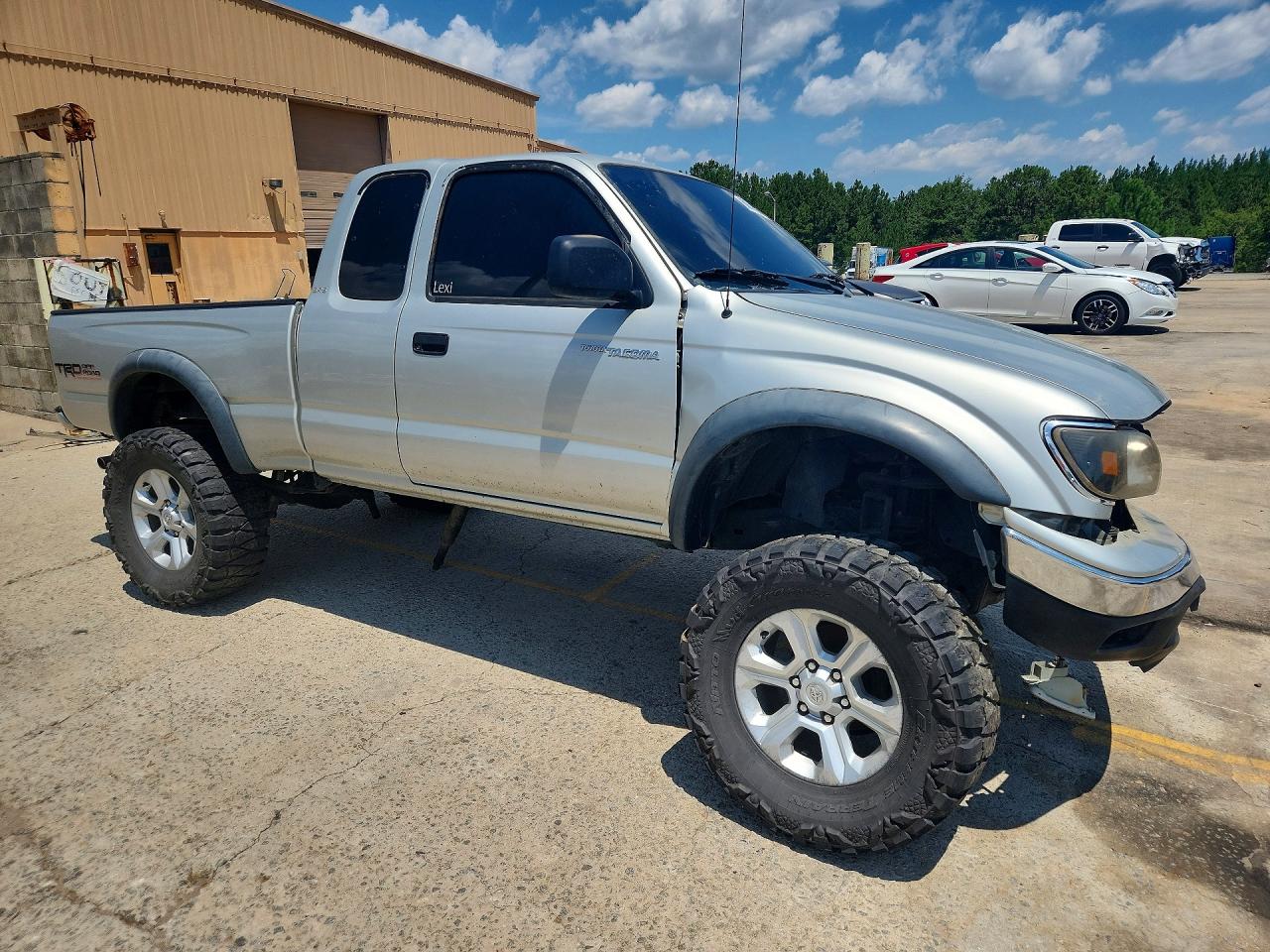 2003 Toyota Tacoma Xtracab Tan vin: 5TEWN72N03Z195096