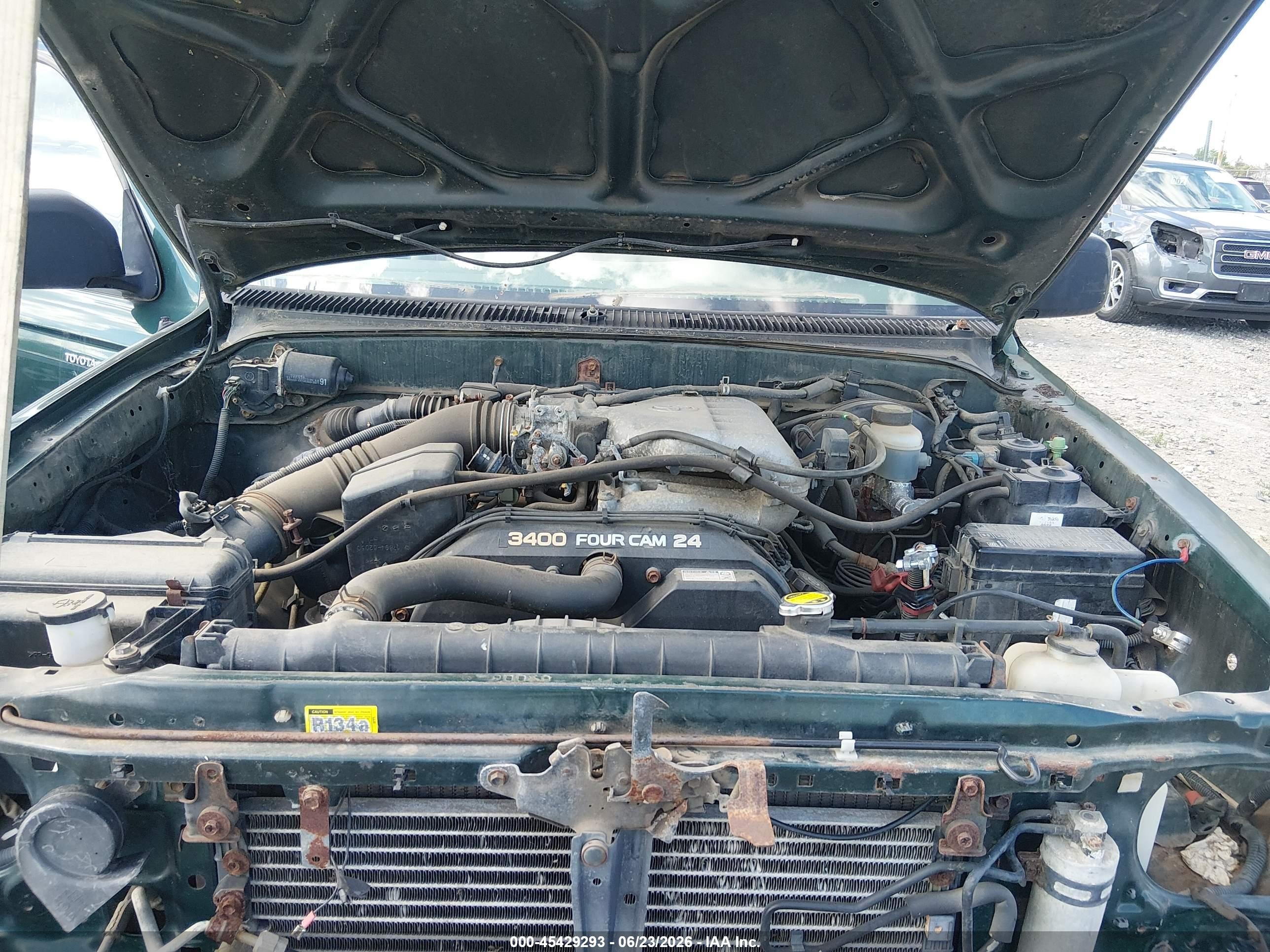 2001 Toyota Tacoma Base V6 Green vin: 5TEWN72N11Z718543