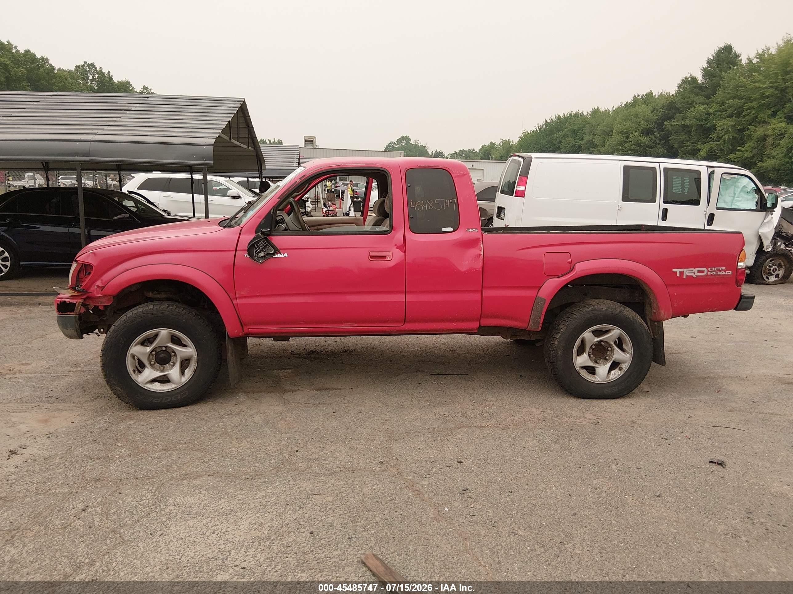 2001 Toyota Tacoma Base V6 Красный vin: 5TEWN72N11Z792223