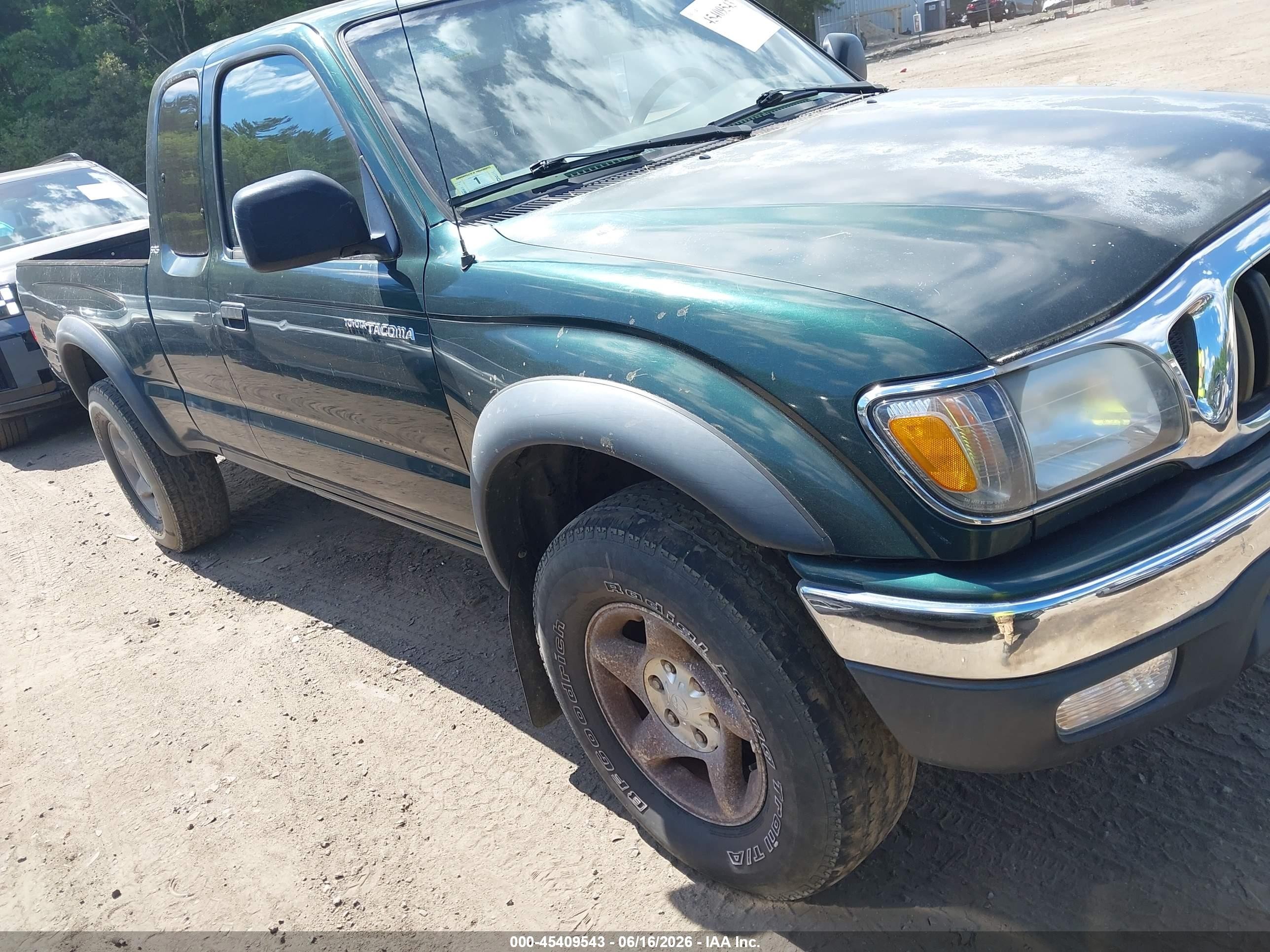 2003 Toyota Tacoma Base V6 Green vin: 5TEWN72N13Z186116