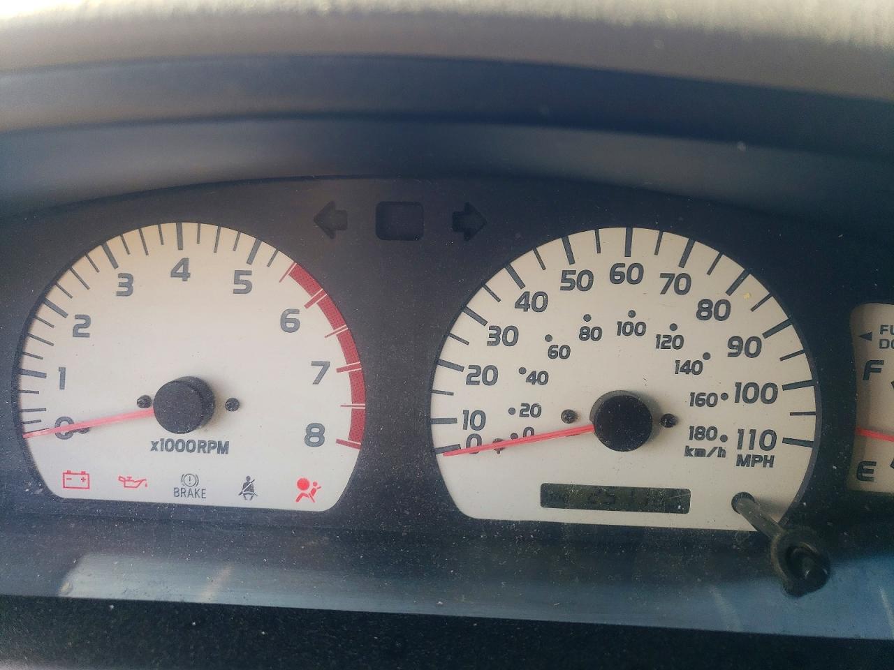 2004 Toyota Tacoma V6 Silver vin: 5TEWN72N44Z443514