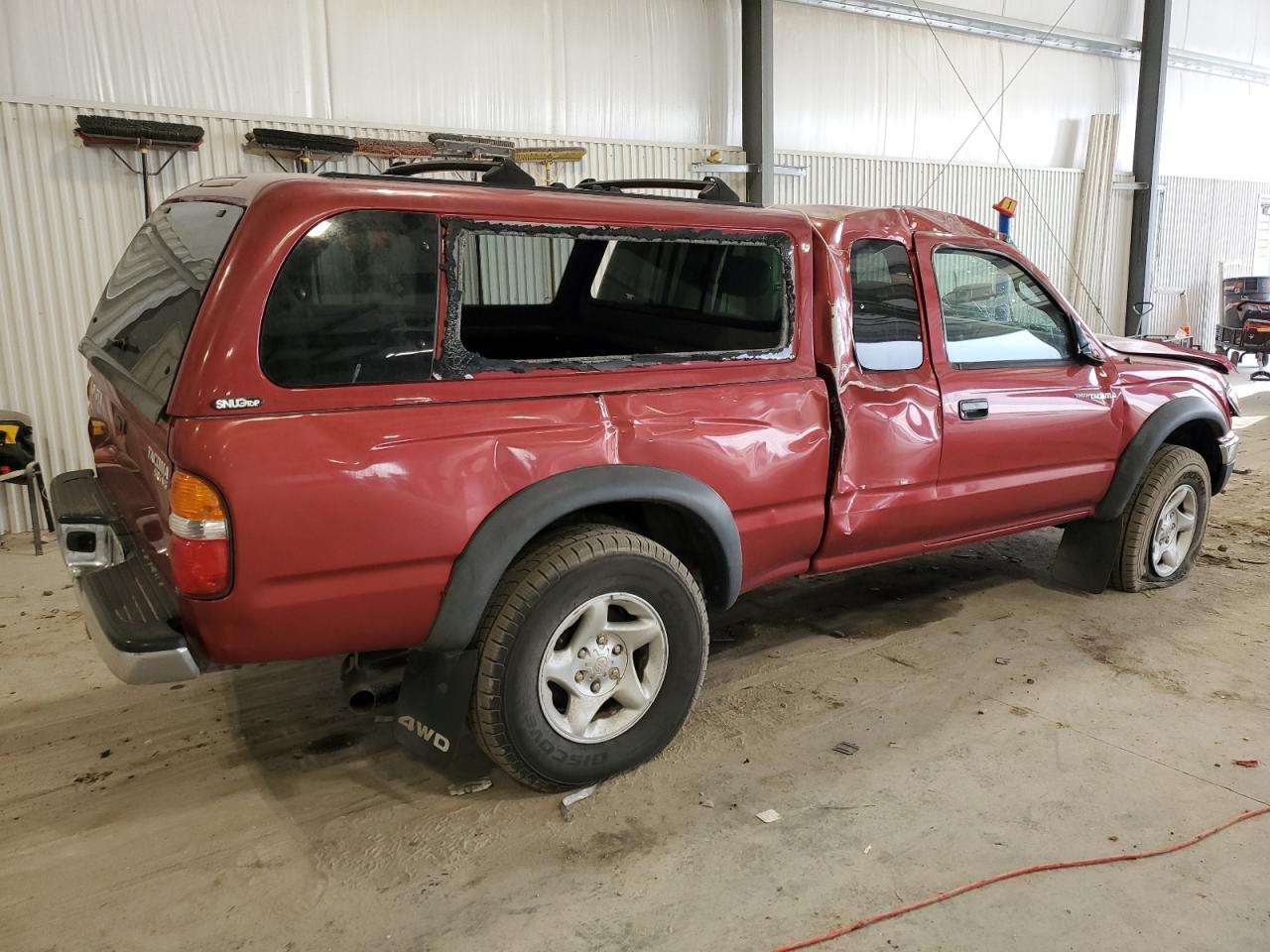 2003 Toyota Tacoma Xtracab Burgundy vin: 5TEWN72N53Z283870