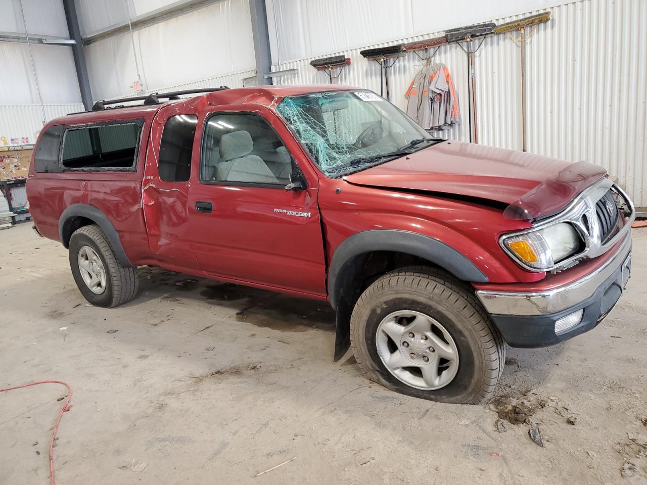 2003 Toyota Tacoma Xtracab Burgundy vin: 5TEWN72N53Z283870