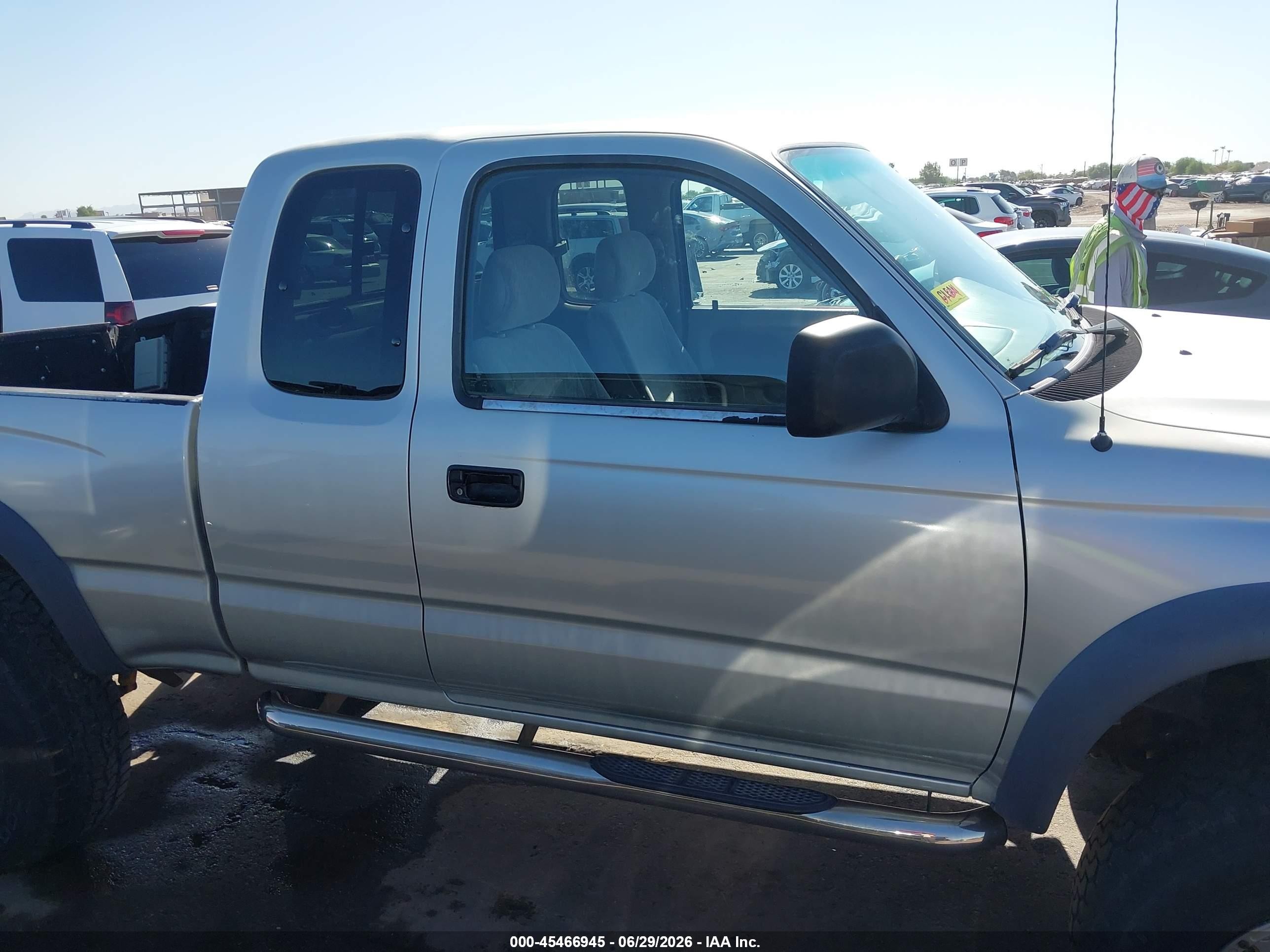 2001 Toyota Tacoma Base V6 Silver vin: 5TEWN72N61Z824499