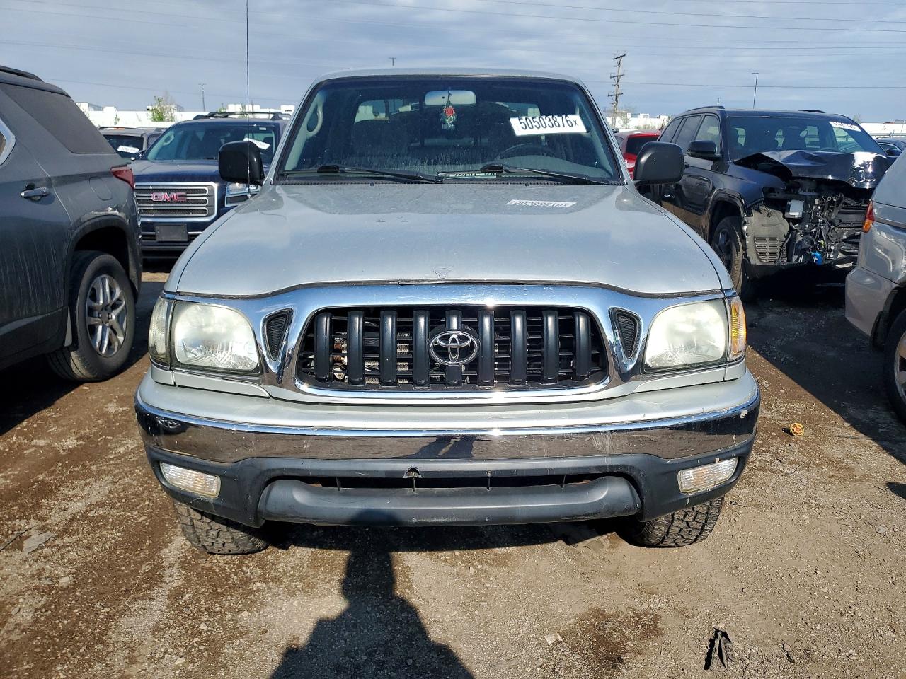 2002 Toyota Tacoma Xtracab Silver vin: 5TEWN72N62Z083868