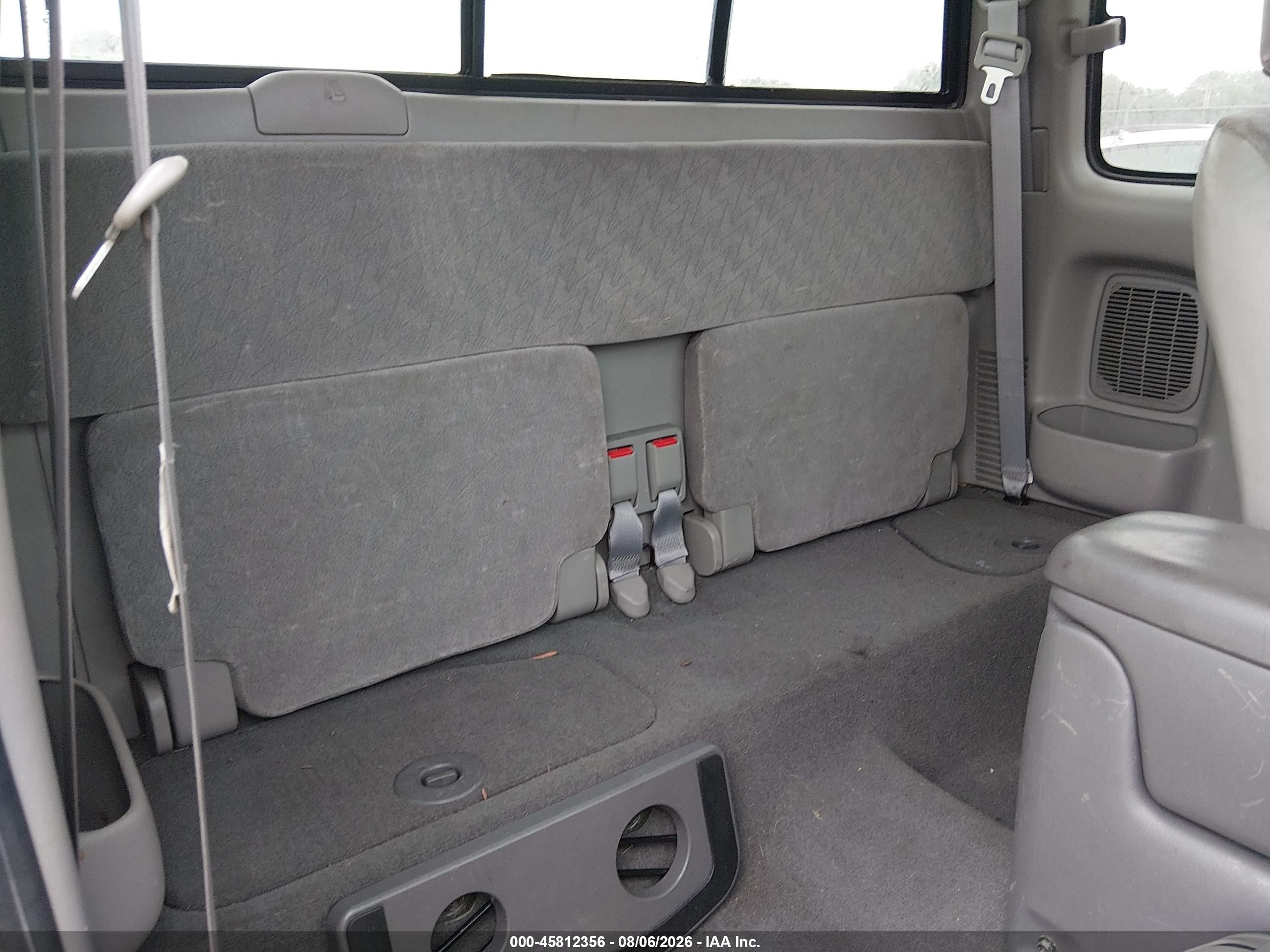 2003 Toyota Tacoma Base V6 Gray vin: 5TEWN72N63Z195541