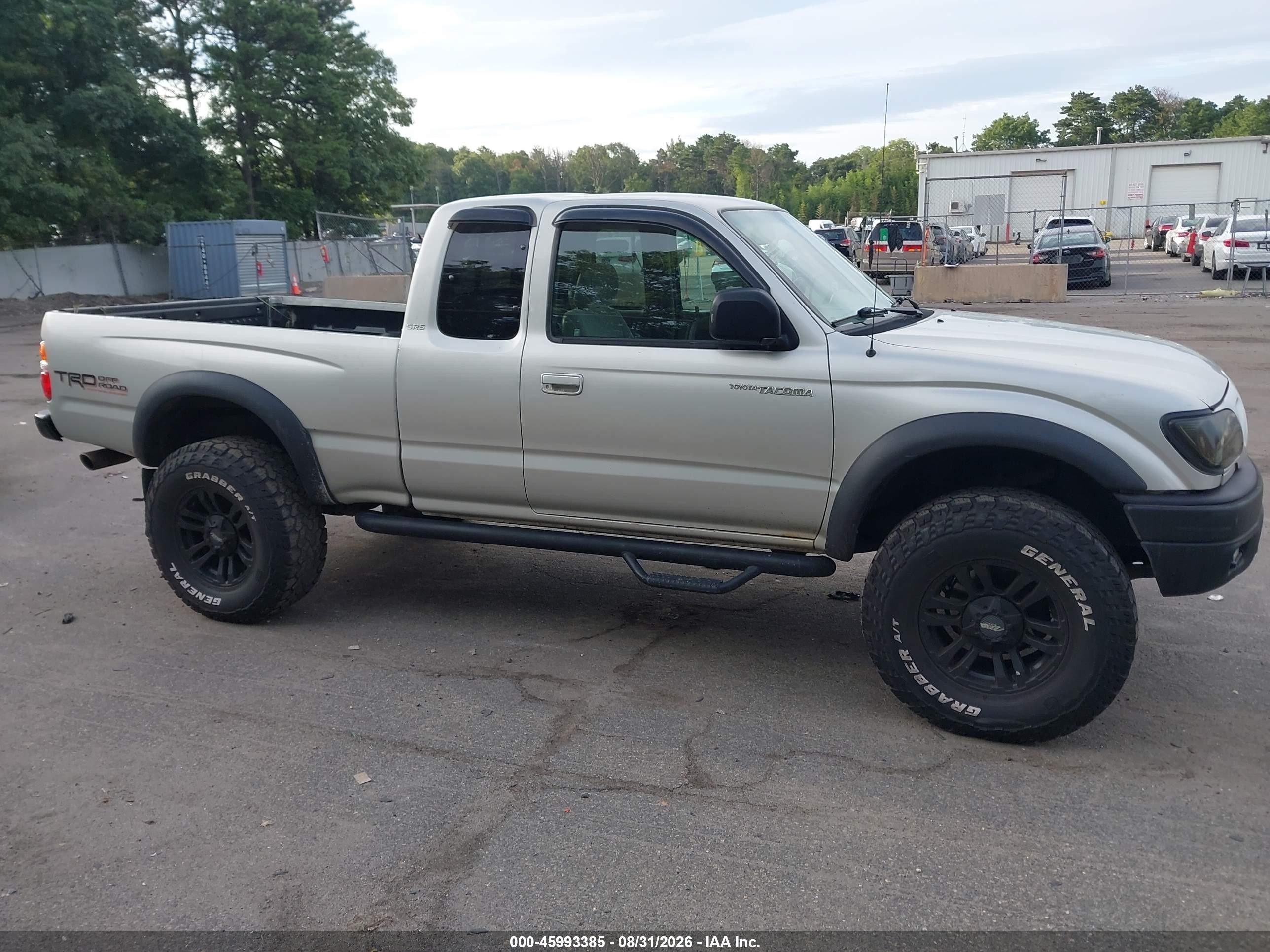 2004 Toyota Tacoma Base V6 Gray vin: 5TEWN72N64Z317736
