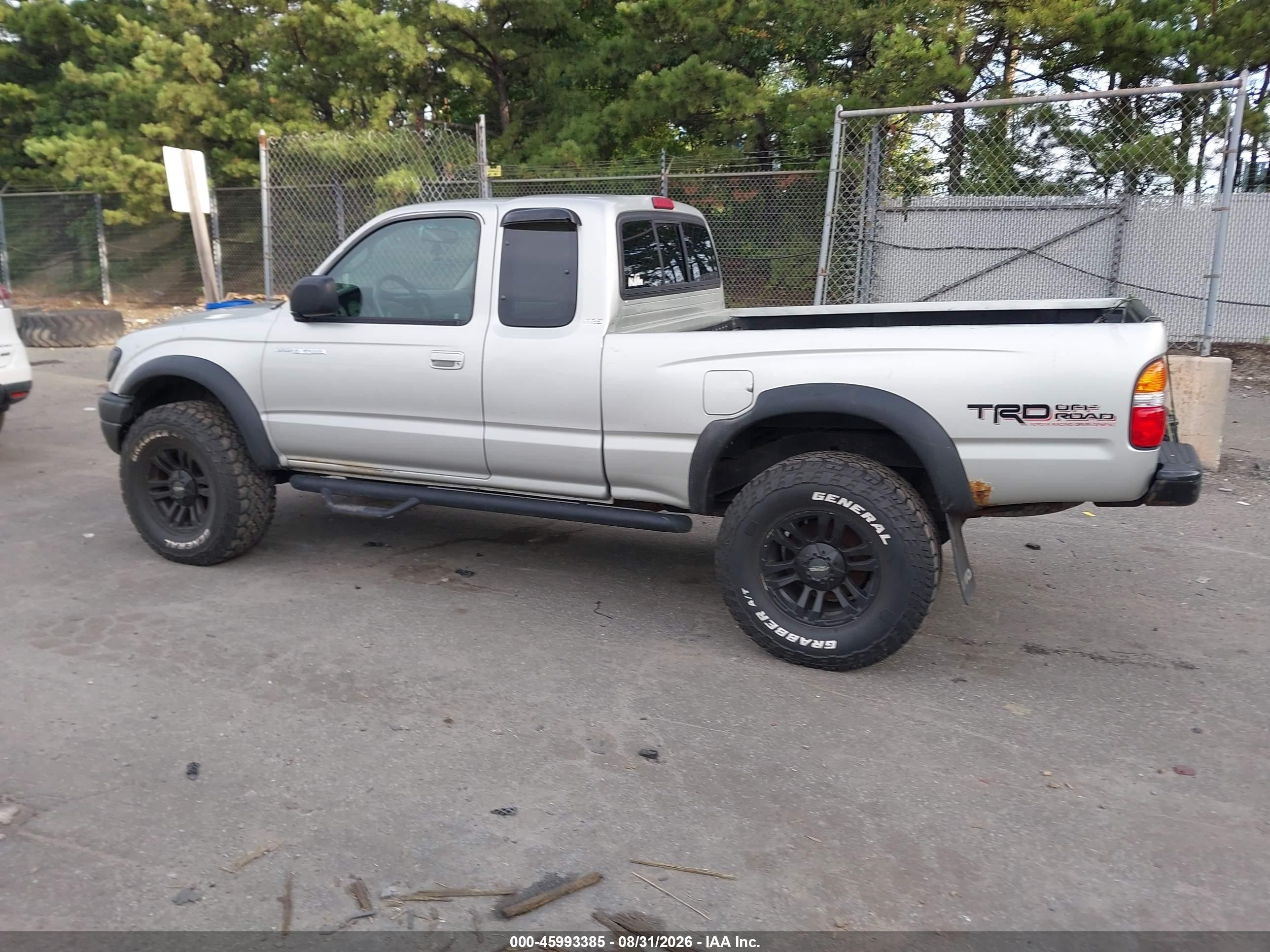 2004 Toyota Tacoma Base V6 Gray vin: 5TEWN72N64Z317736