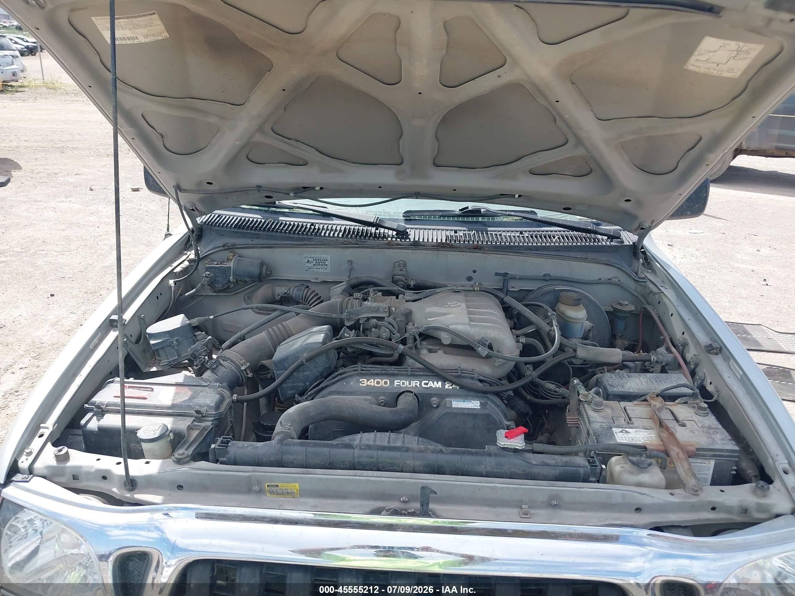 2002 Toyota Tacoma Base V6 Silver vin: 5TEWN72N72Z012839