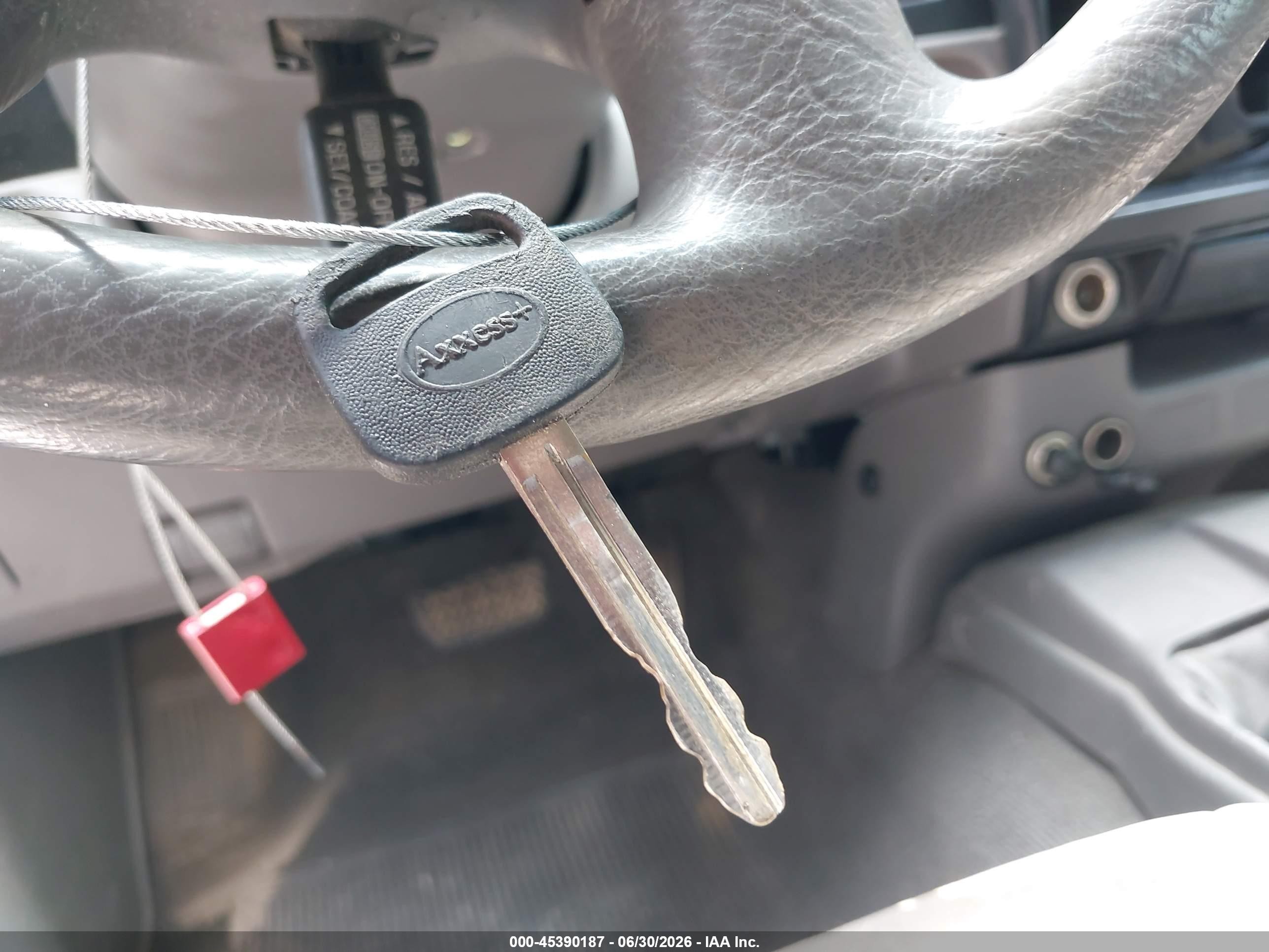 2004 Toyota Tacoma Base V6 Silver vin: 5TEWN72N74Z439313