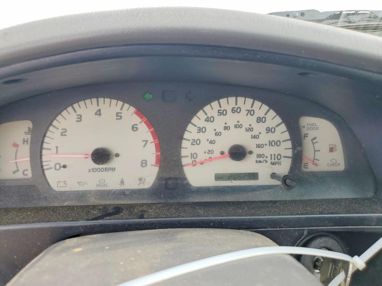 2002 Toyota Tacoma V6 Silver vin: 5TEWN72N82Z004989