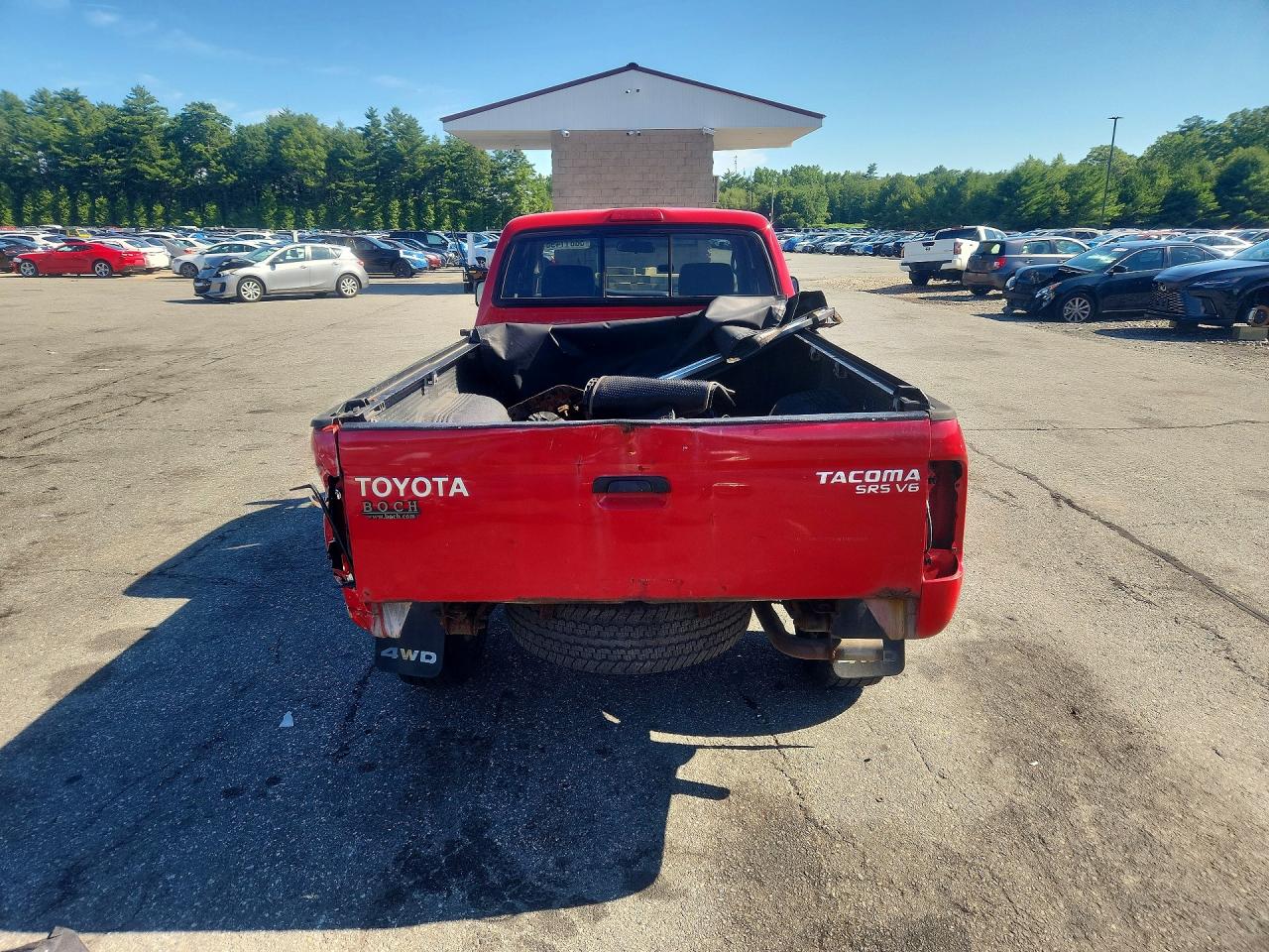 2003 Toyota Tacoma Xtracab Red vin: 5TEWN72N83Z158751