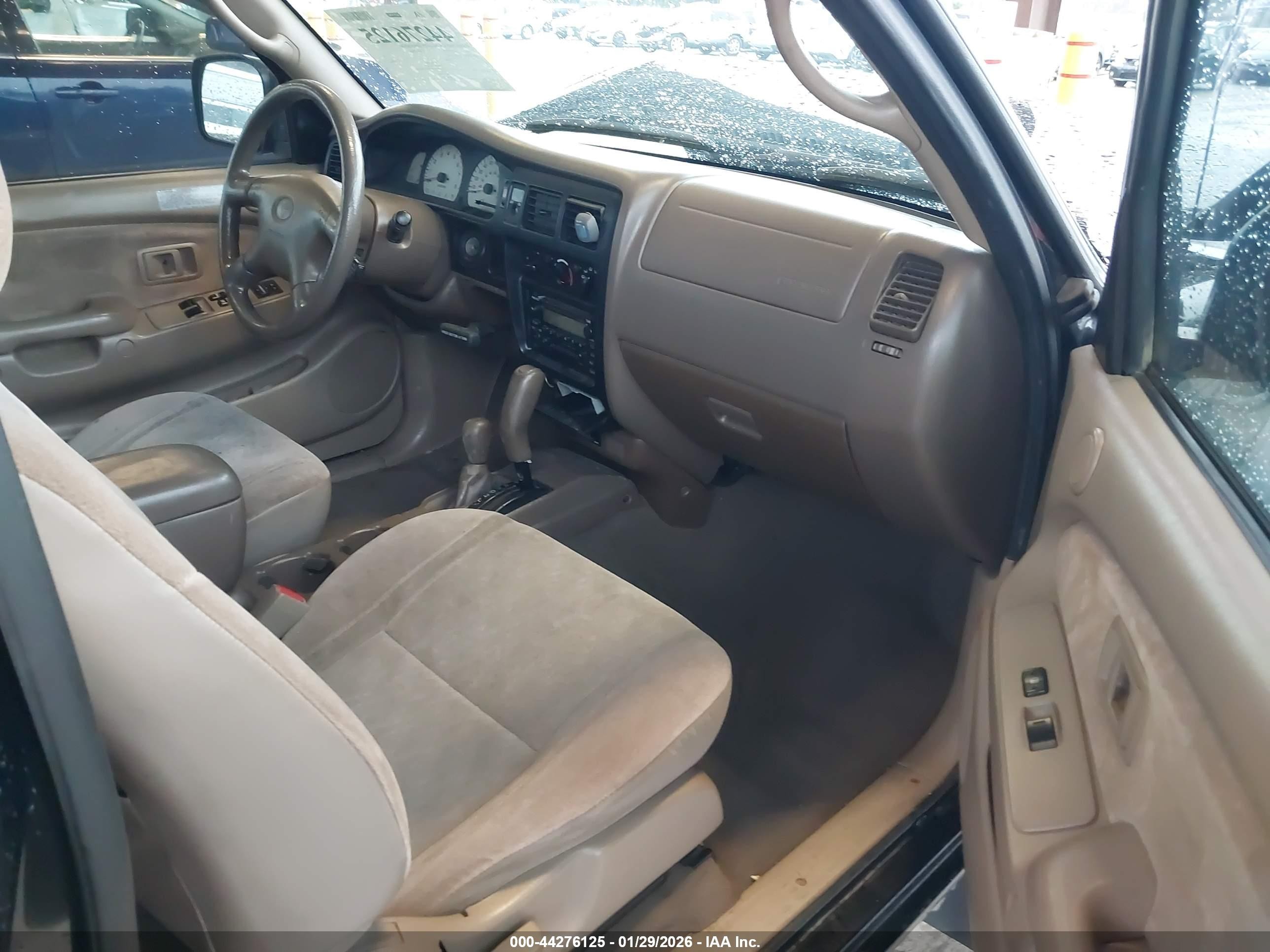 2004 Toyota Tacoma Base V6 Black vin: 5TEWN72N84Z393264