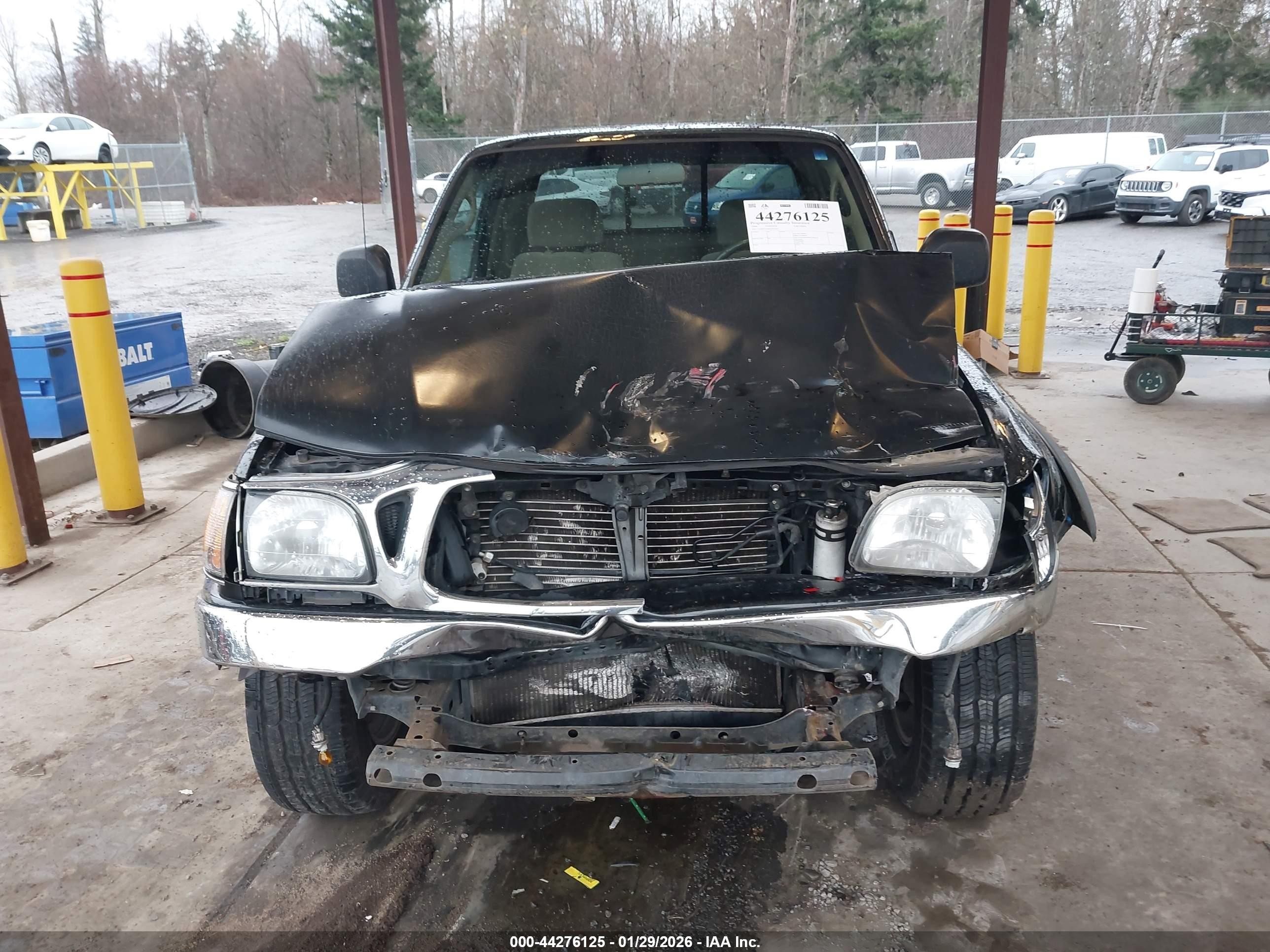 2004 Toyota Tacoma Base V6 Black vin: 5TEWN72N84Z393264