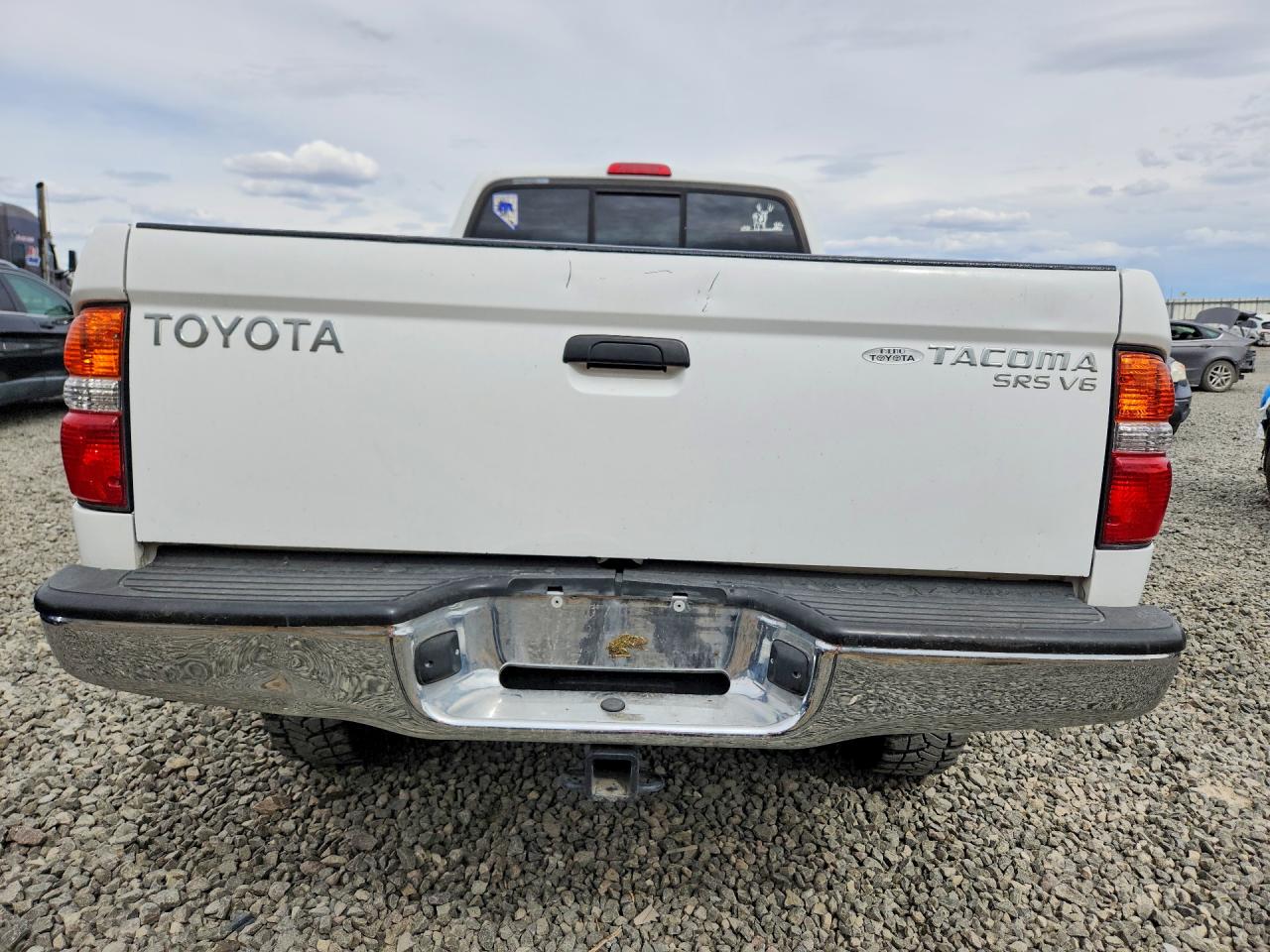 2004 Toyota Tacoma V6 Белый vin: 5TEWN72N84Z444021