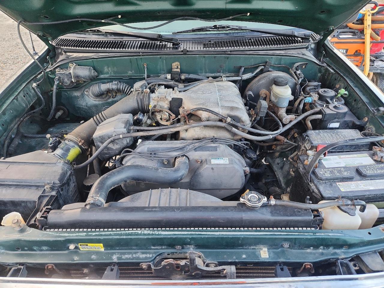 2001 Toyota Tacoma V6 Green vin: 5TEWN72N91Z830992