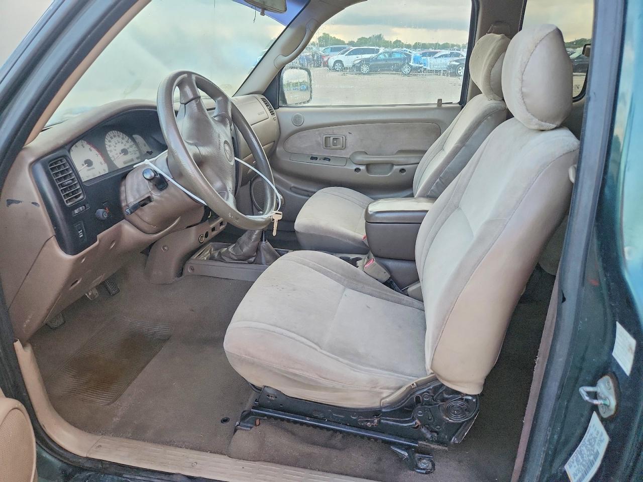 2001 Toyota Tacoma V6 Green vin: 5TEWN72N91Z830992