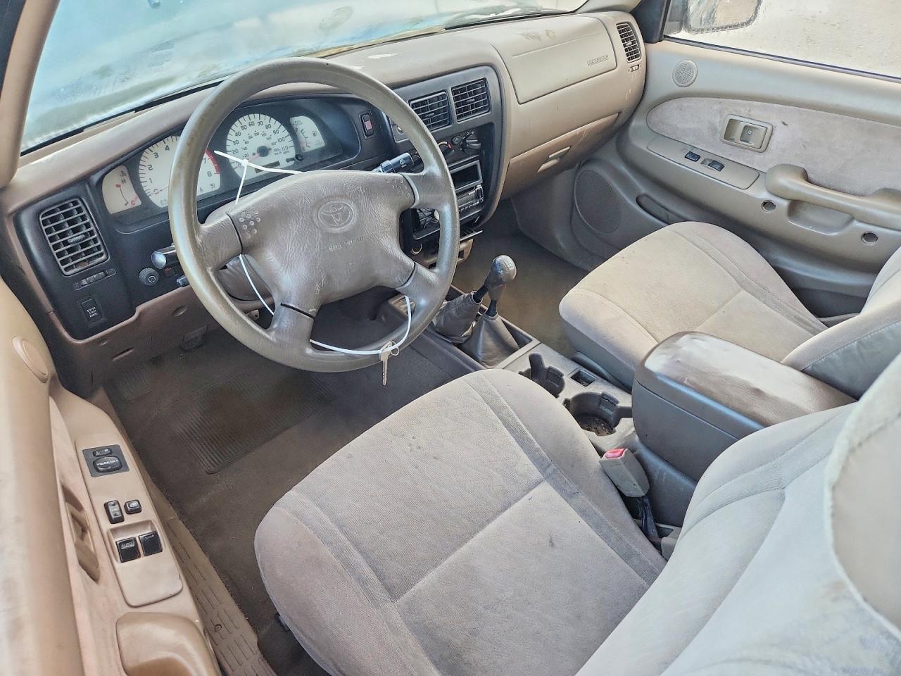 2001 Toyota Tacoma V6 Green vin: 5TEWN72N91Z830992