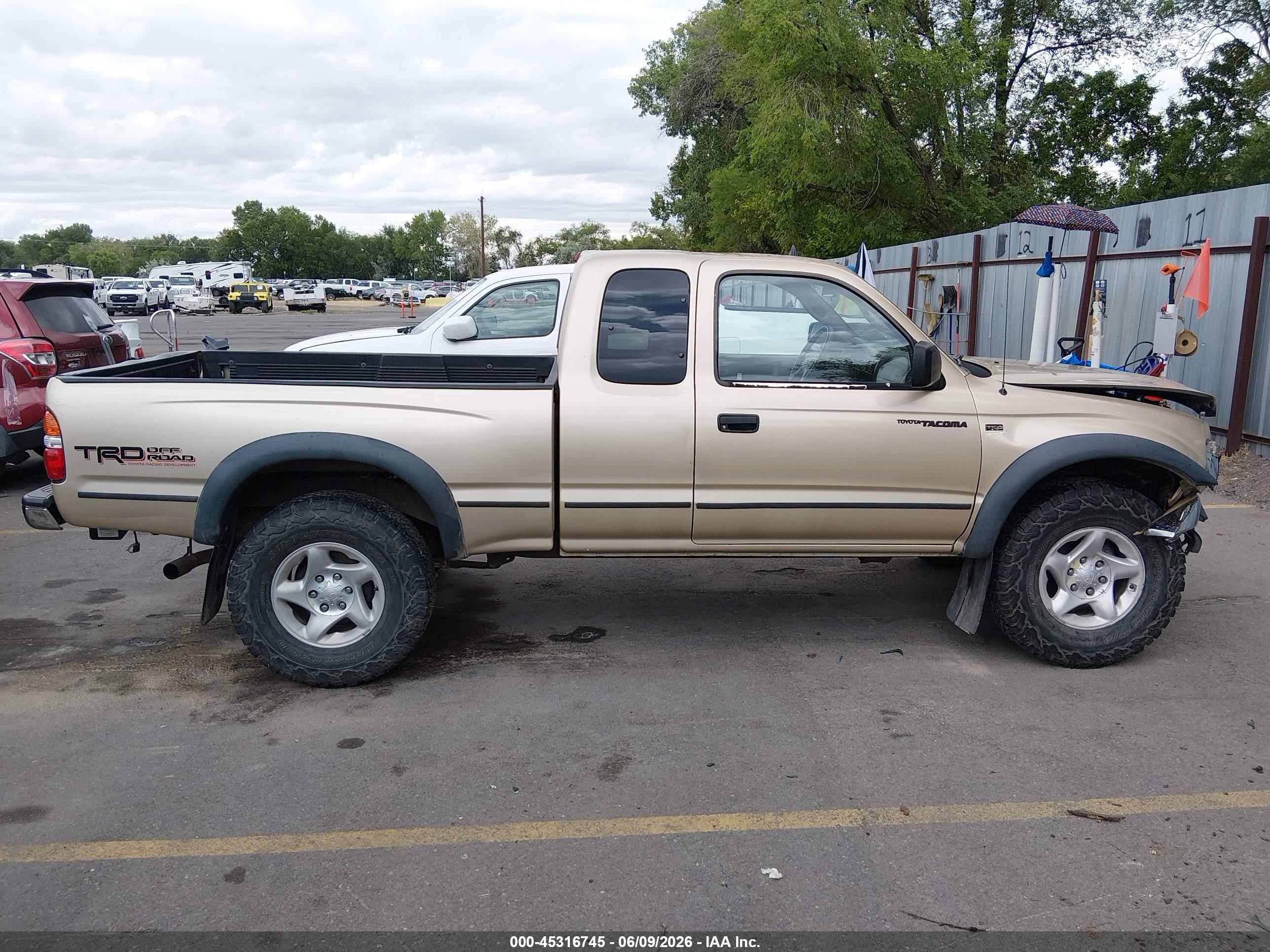 2002 Toyota Tacoma Base V6 Beige vin: 5TEWN72N92Z077434