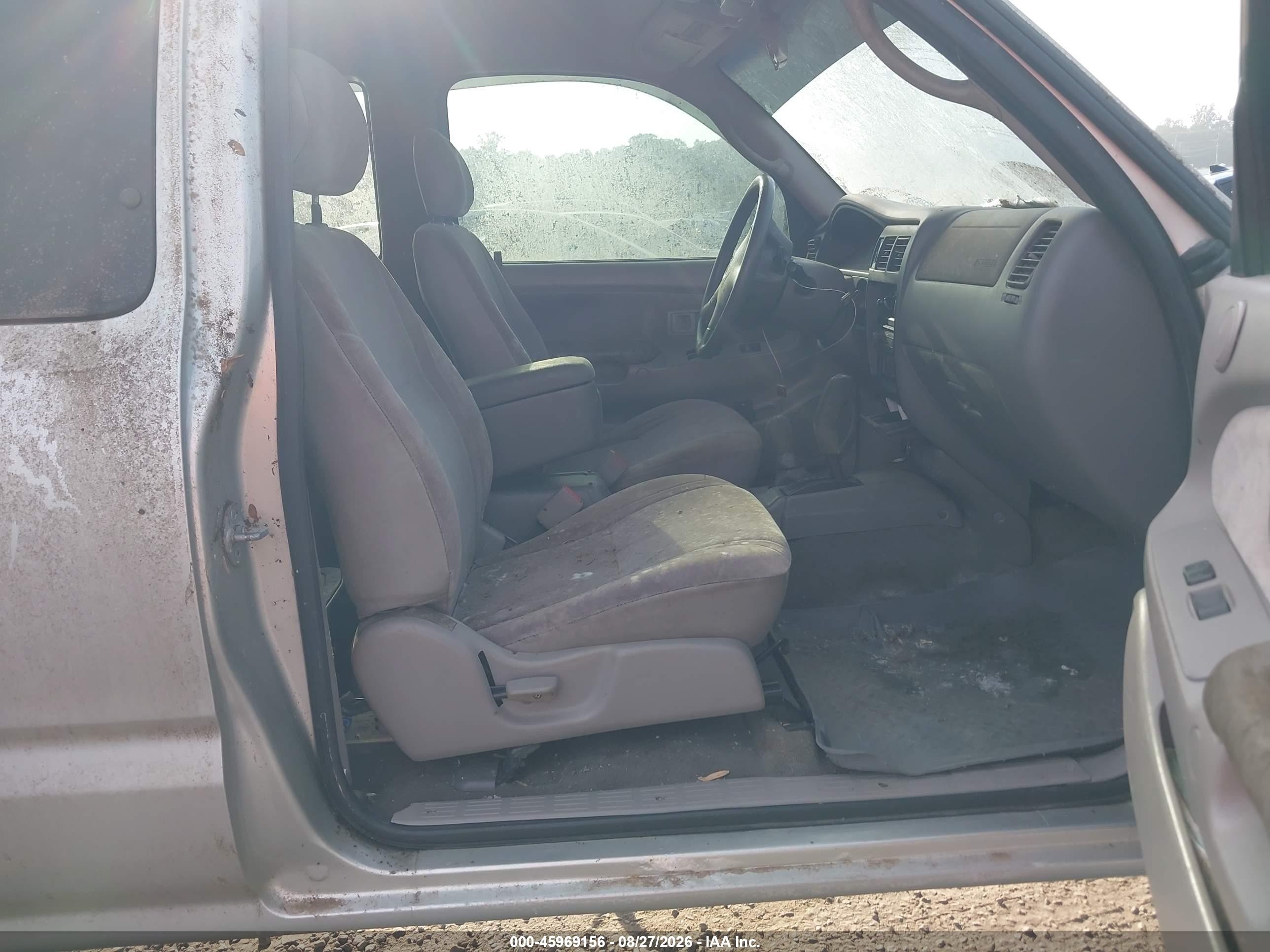 2002 Toyota Tacoma Base V6 Silver vin: 5TEWN72N92Z107810