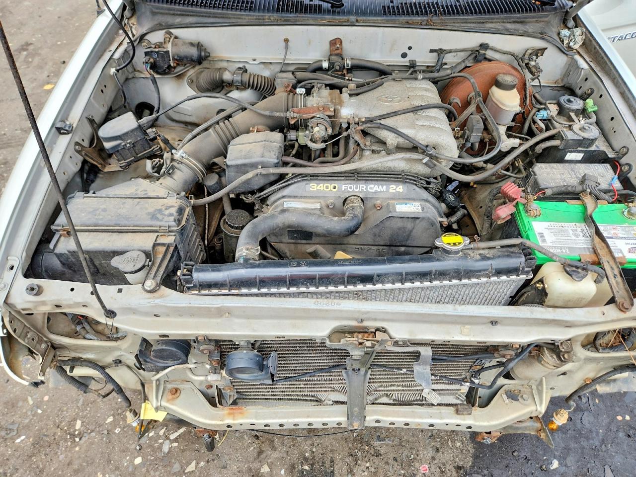 2001 Toyota Tacoma Xtracab Silver vin: 5TEWN72NX1Z734367