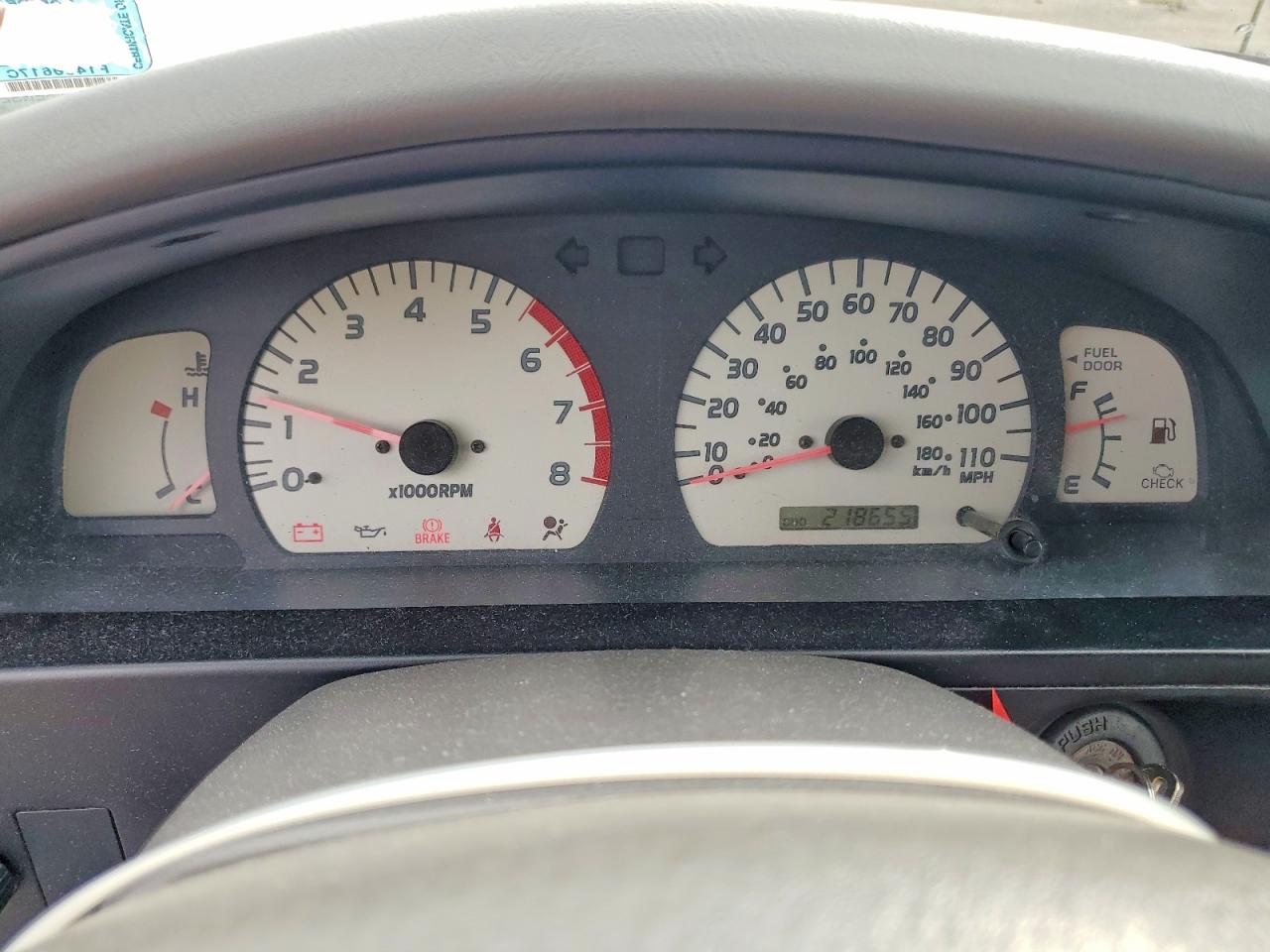 2002 Toyota Tacoma V6 White vin: 5TEWN72NX2Z116192