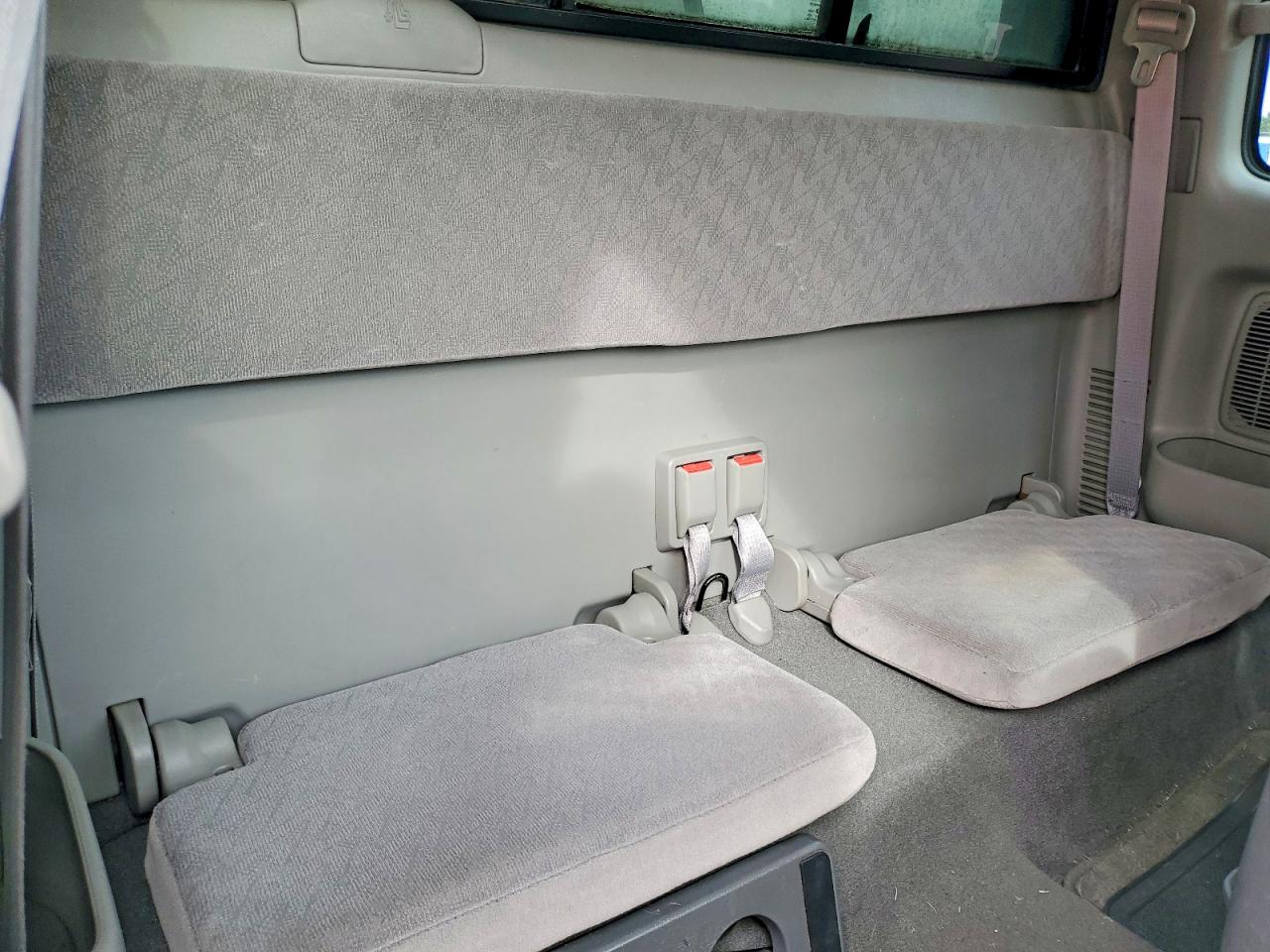 2002 Toyota Tacoma V6 White vin: 5TEWN72NX2Z116192