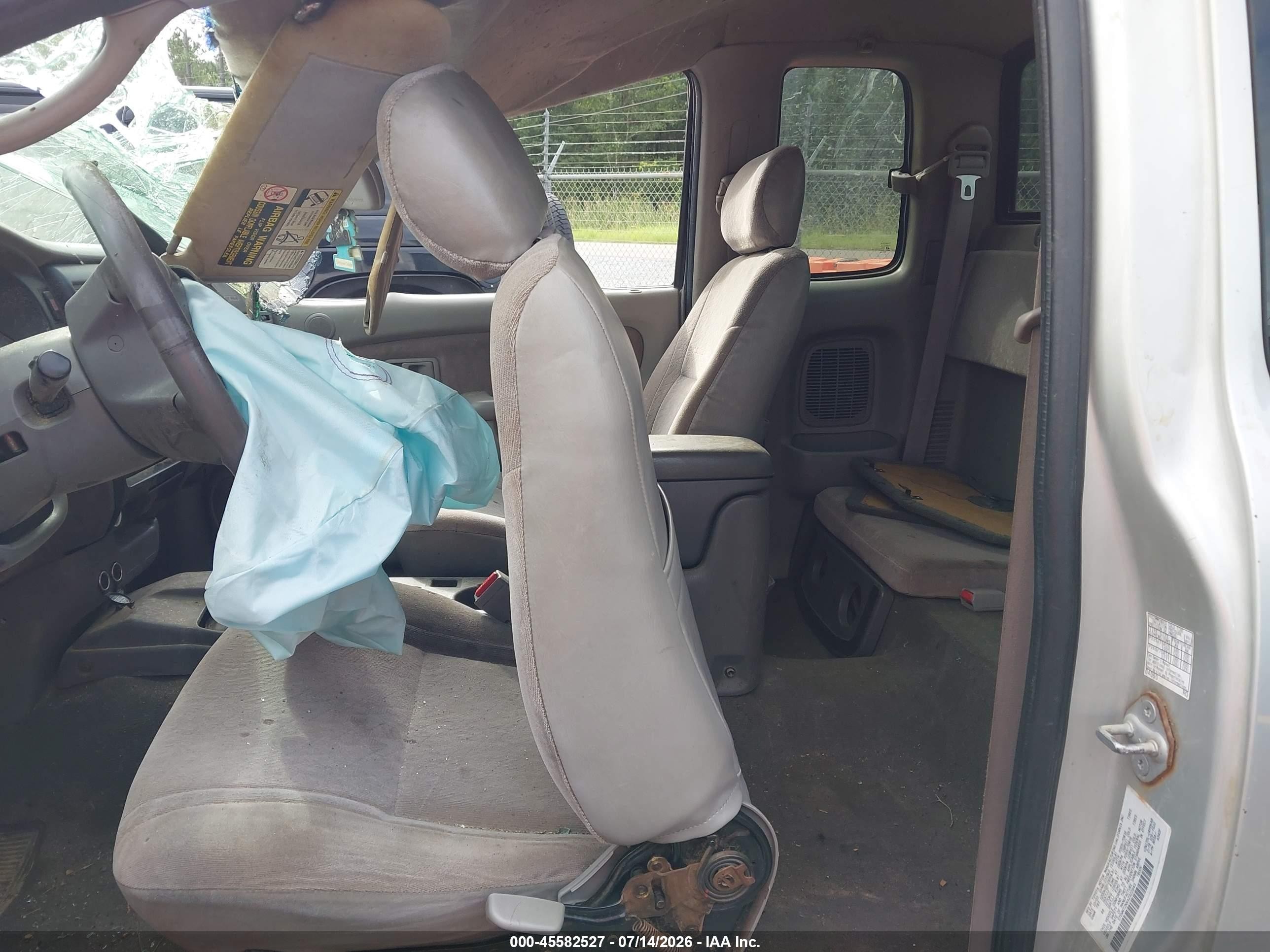 2004 Toyota Tacoma Base V6 Gold vin: 5TEWN72NX4Z322843
