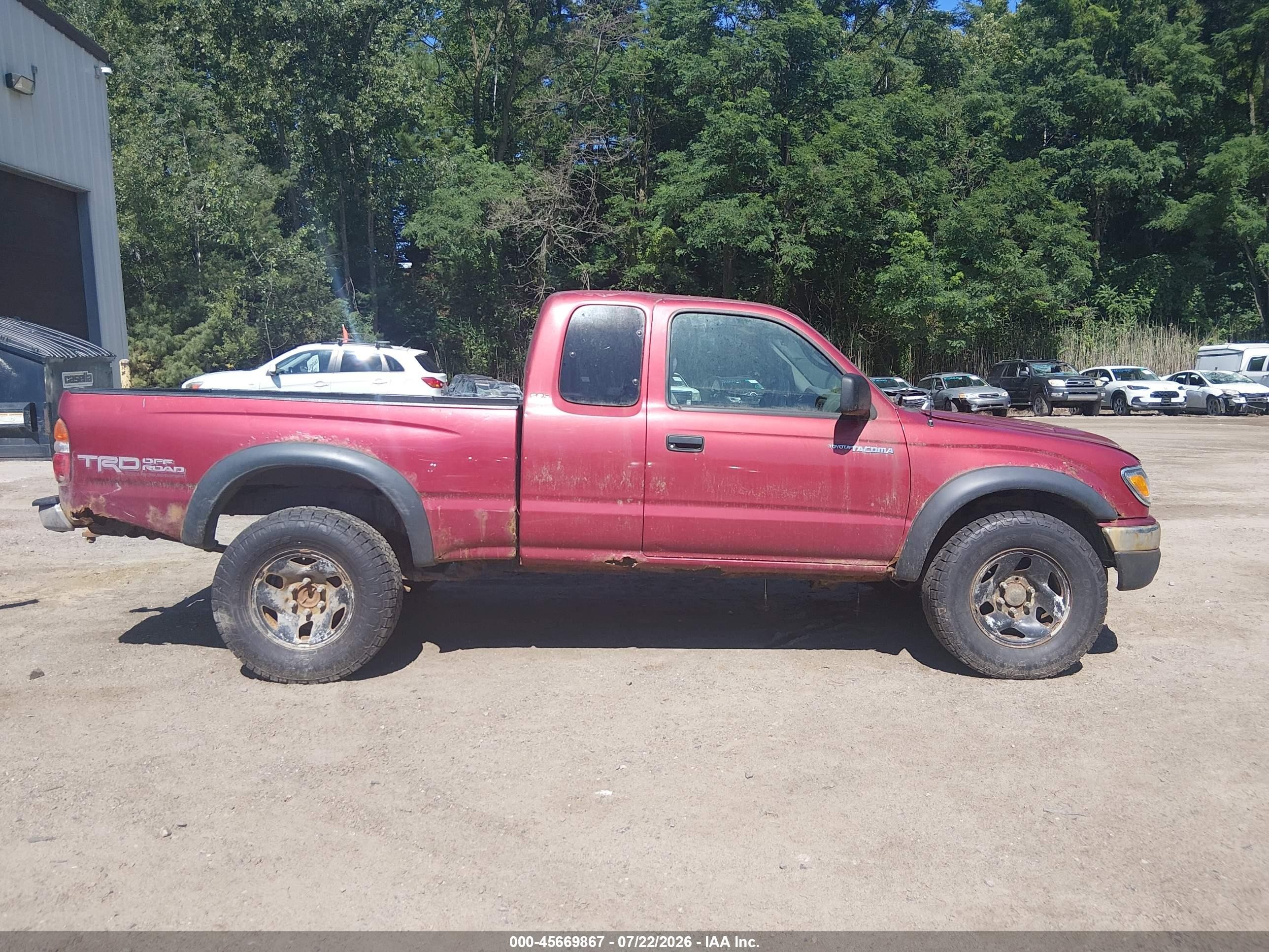2004 Toyota Tacoma Base V6 Red vin: 5TEWN72NX4Z405947