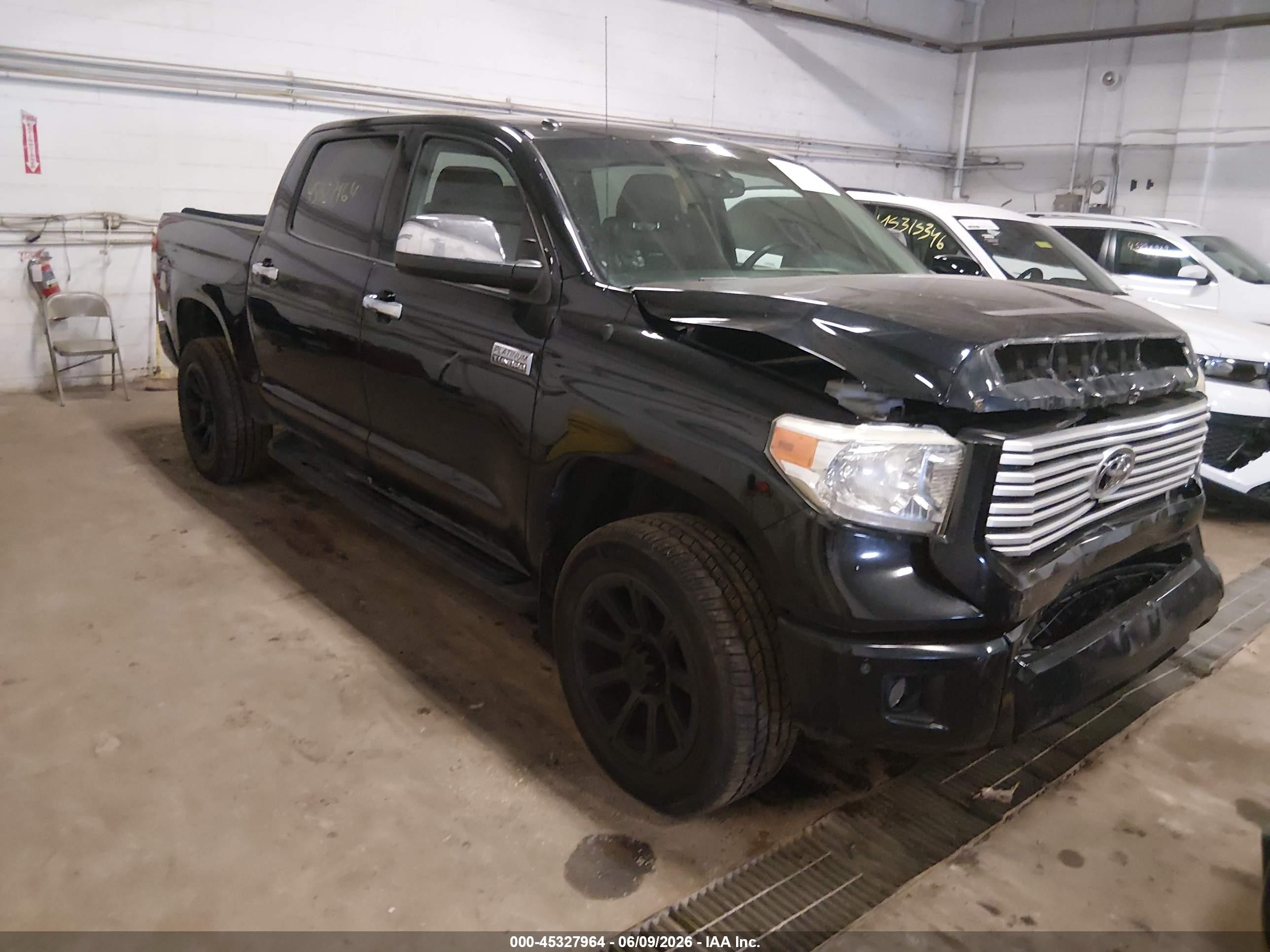 2015 Toyota Tundra Platinum 5.7l V8 Black vin: 5TFAW5F10FX419370