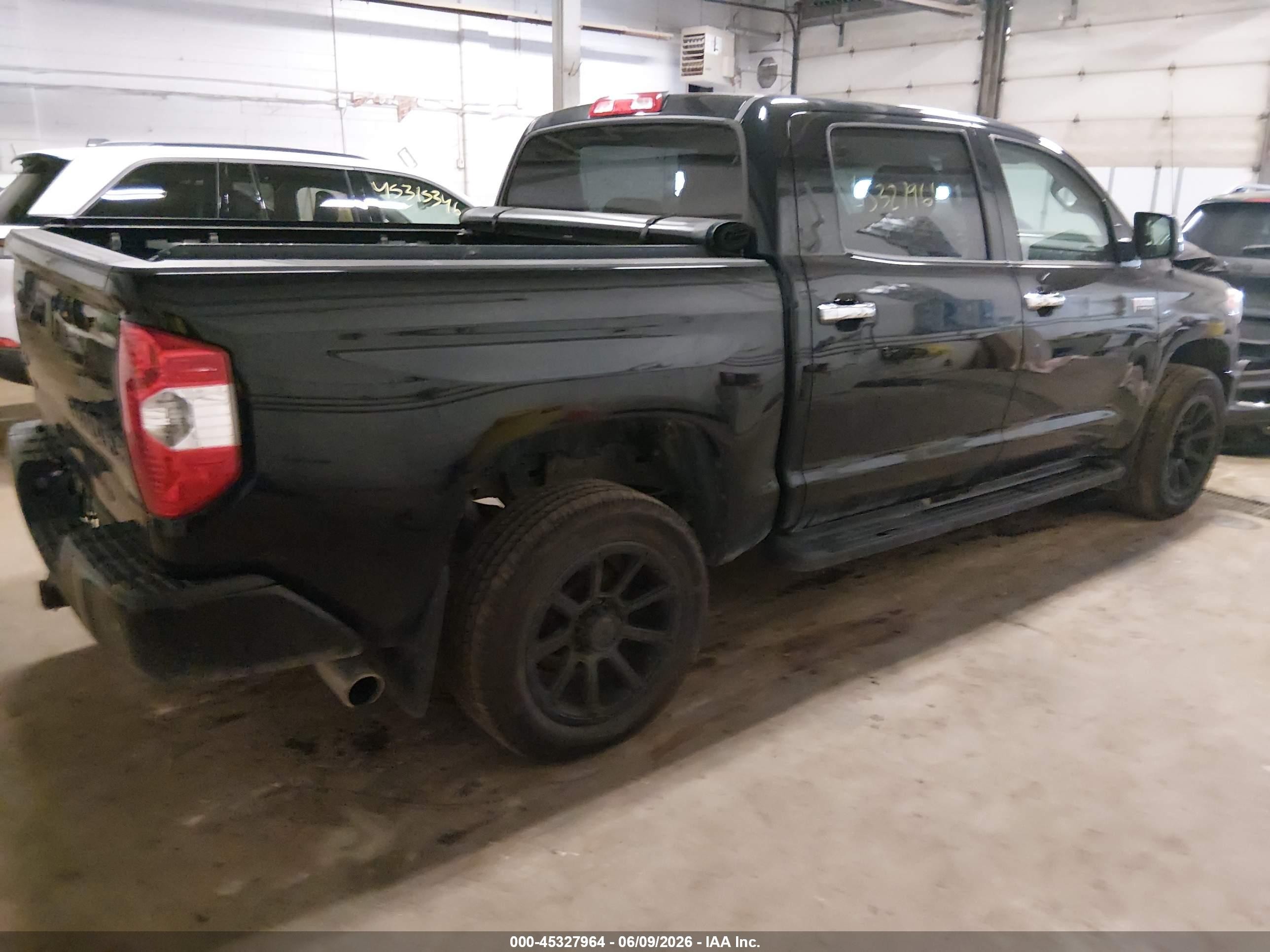 2015 Toyota Tundra Platinum 5.7l V8 Black vin: 5TFAW5F10FX419370