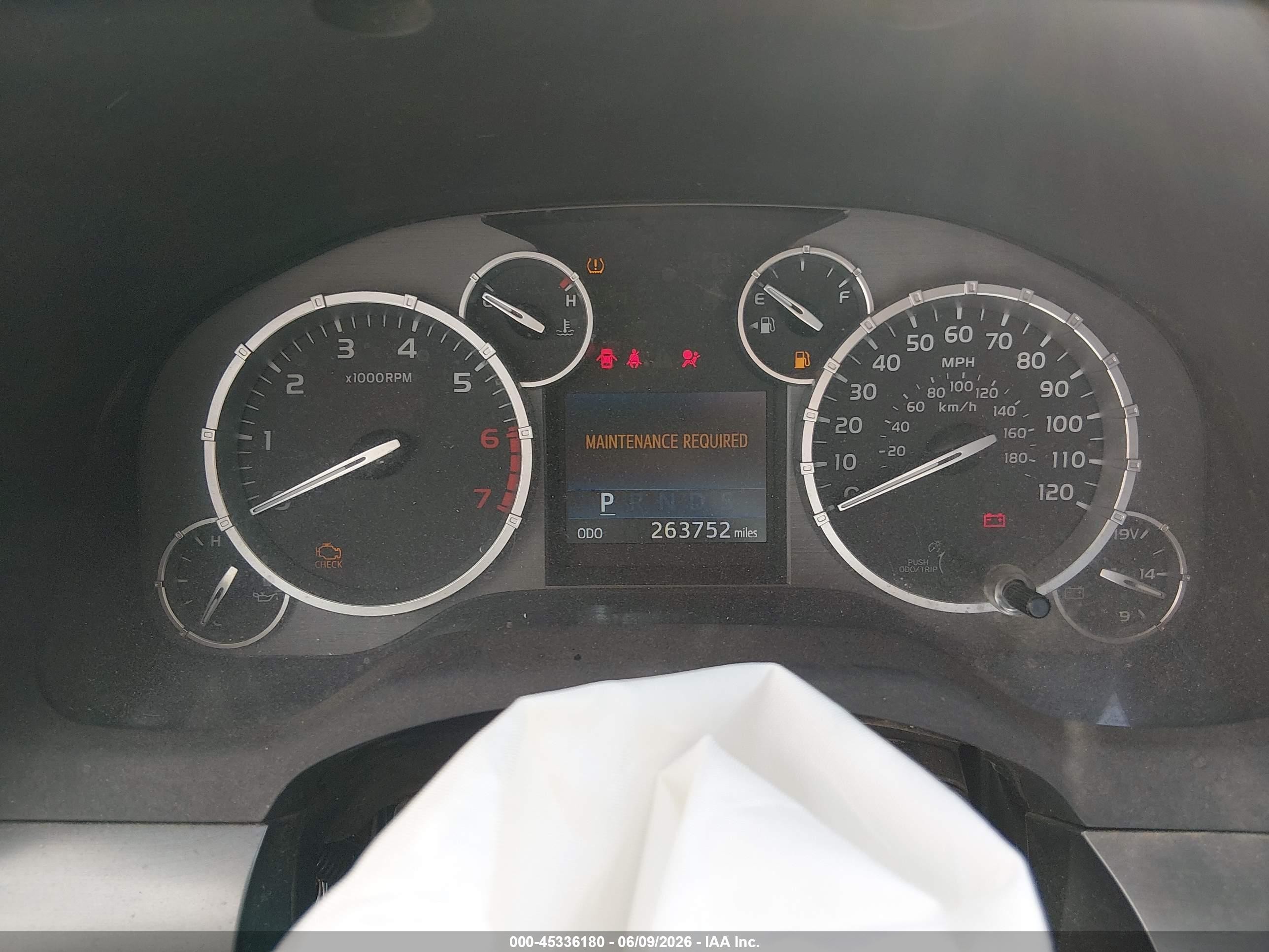 2014 Toyota Tundra Platinum 5.7l V8 Silver vin: 5TFAW5F13EX366985