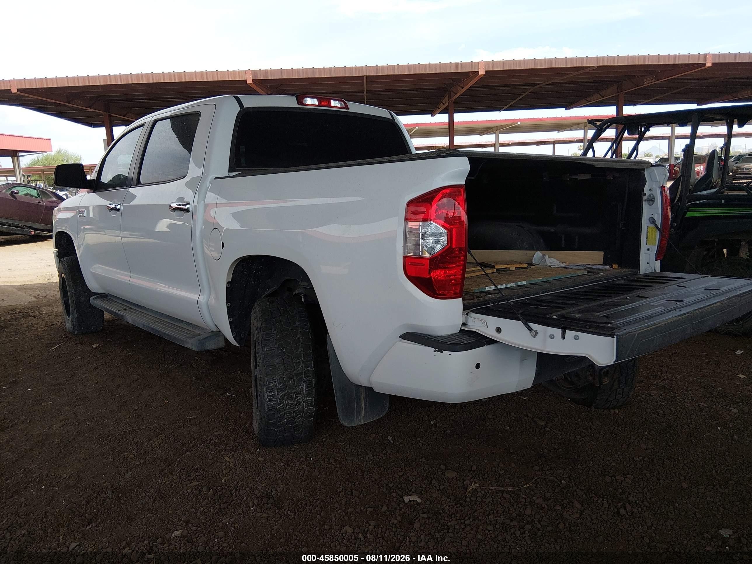 2014 Toyota Tundra Platinum 5.7l V8 White vin: 5TFAW5F17EX360381