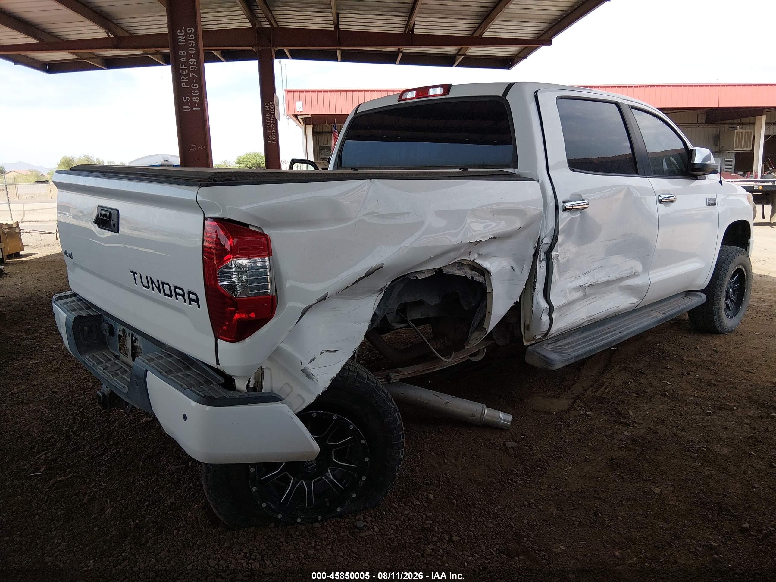 2014 Toyota Tundra Platinum 5.7l V8 White vin: 5TFAW5F17EX360381
