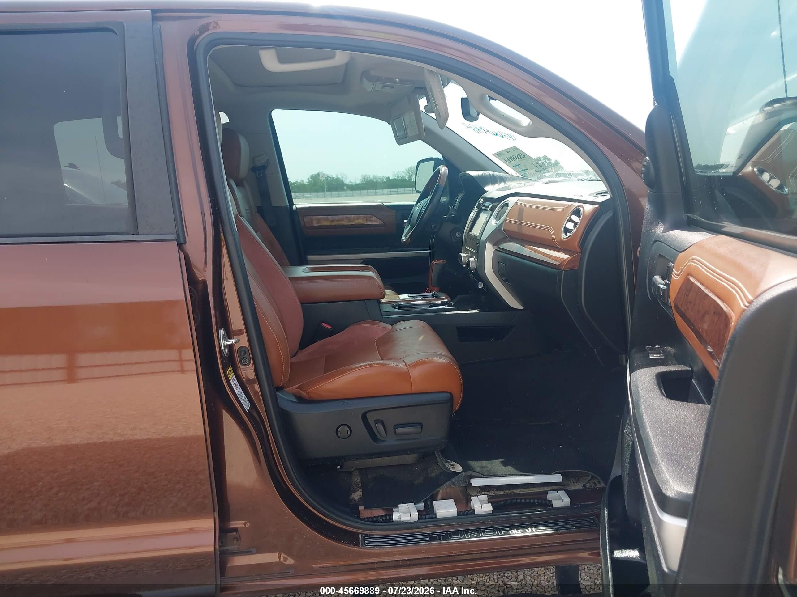2014 Toyota Tundra 1794 5.7l V8 Brown vin: 5TFAW5F17EX389539
