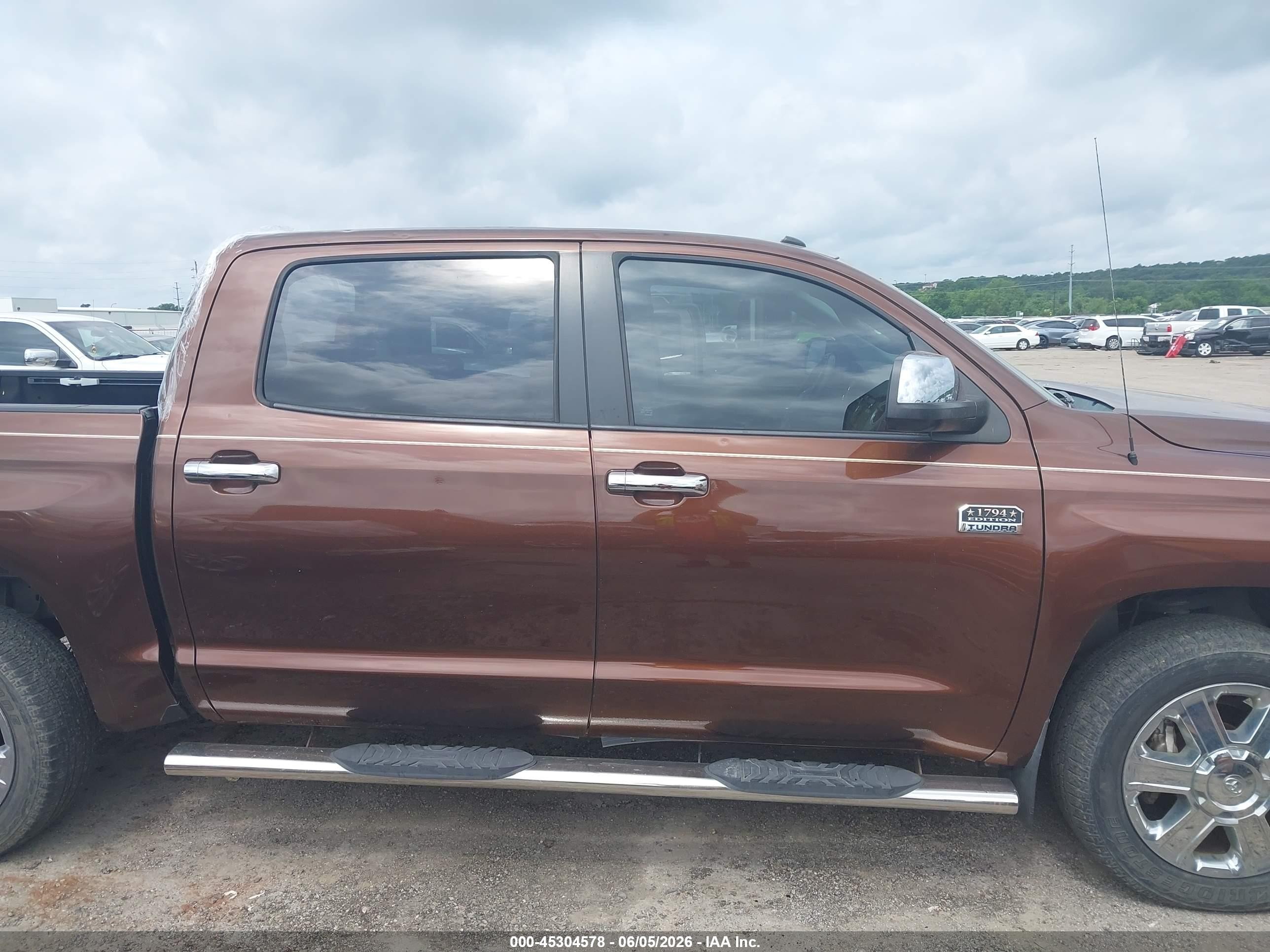 2014 Toyota Tundra 1794 5.7l V8 Brown vin: 5TFAW5F18EX405733