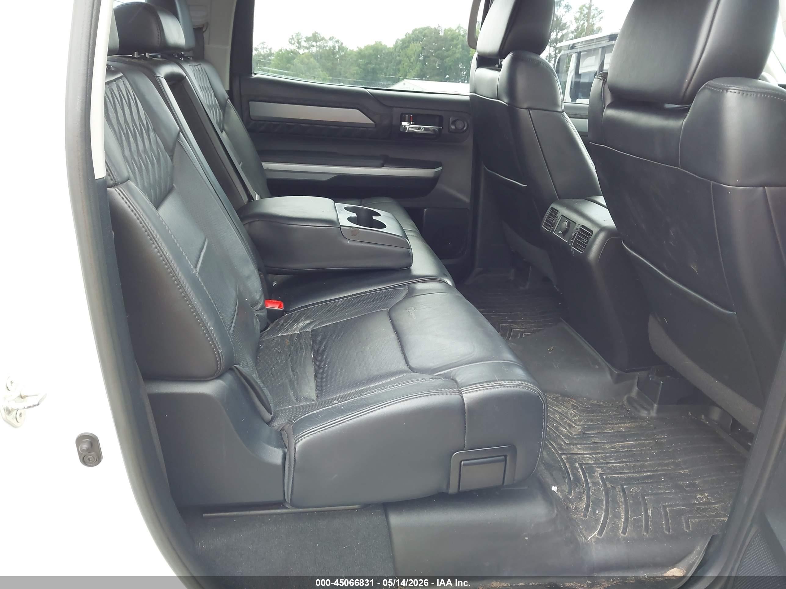 2015 Toyota Tundra Platinum 5.7l V8 White vin: 5TFAW5F18FX441715