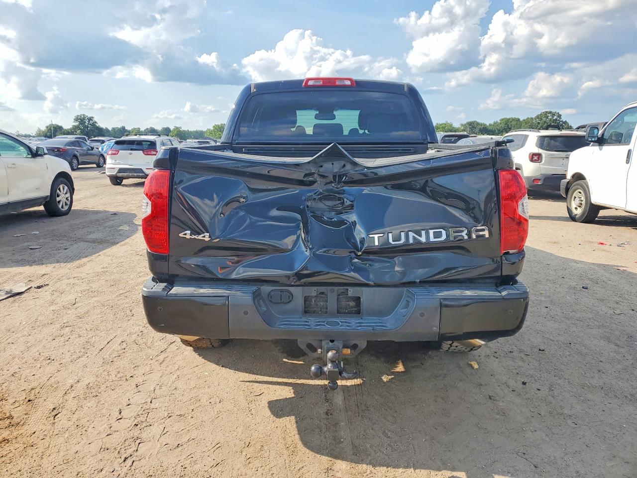 2014 Toyota Tundra Crewmax Platinum Black vin: 5TFAW5F1XEX326693