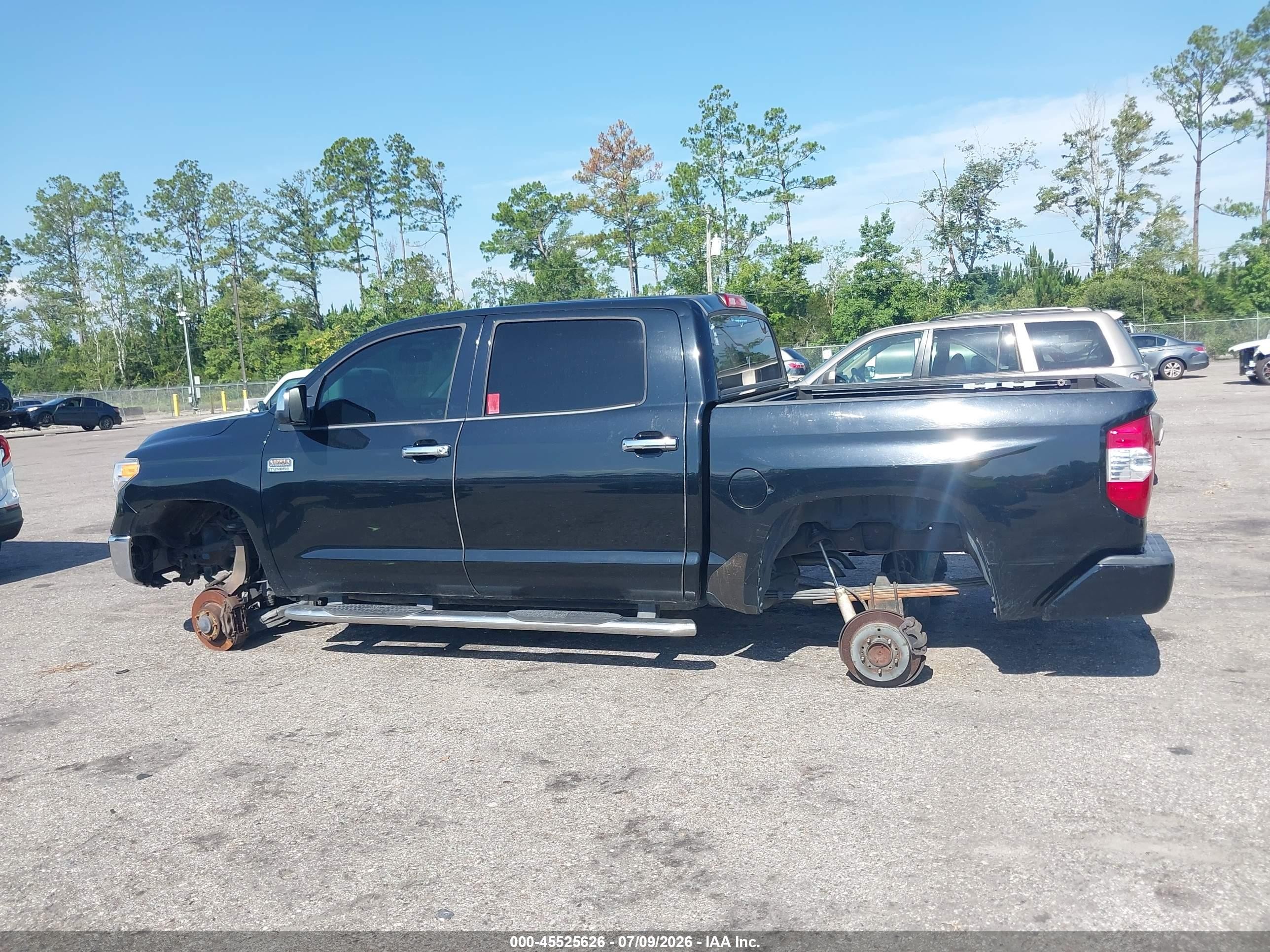 2014 Toyota Tundra 1794 5.7l V8 Black vin: 5TFAW5F1XEX360116