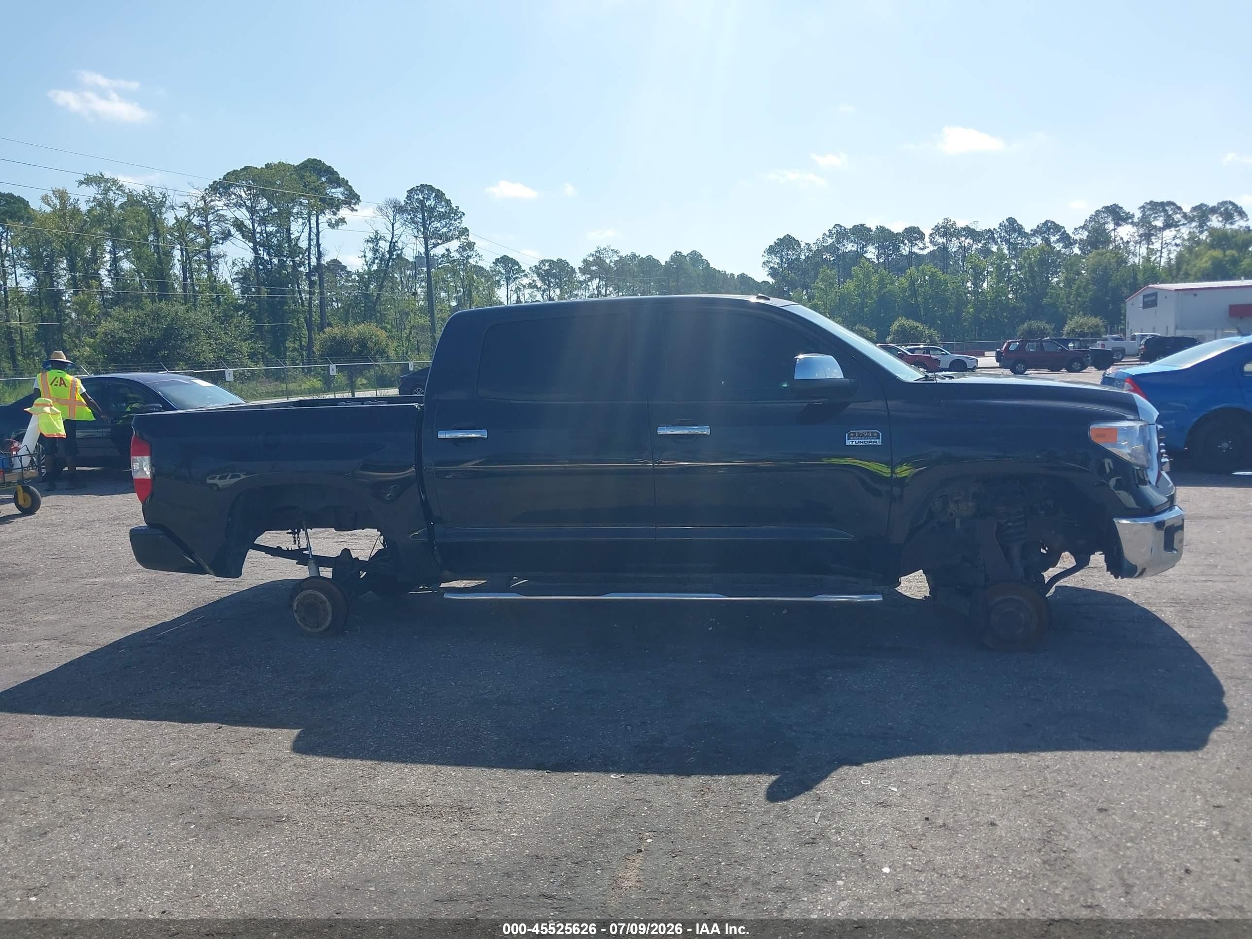 2014 Toyota Tundra 1794 5.7l V8 Black vin: 5TFAW5F1XEX360116