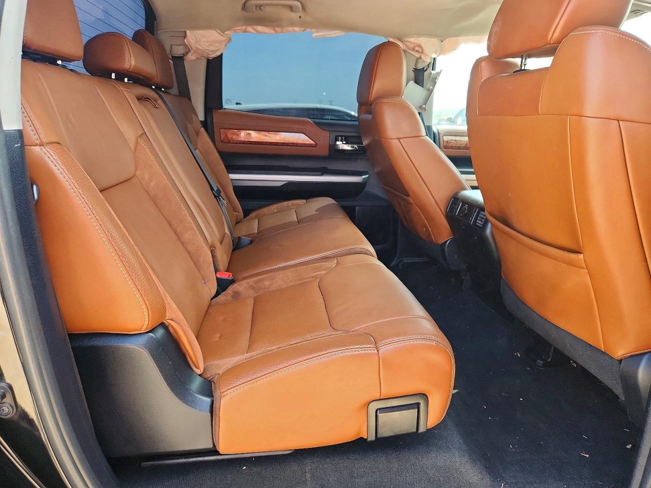 2015 Toyota Tundra 1794 Edition Черный vin: 5TFAW5F1XFX434877